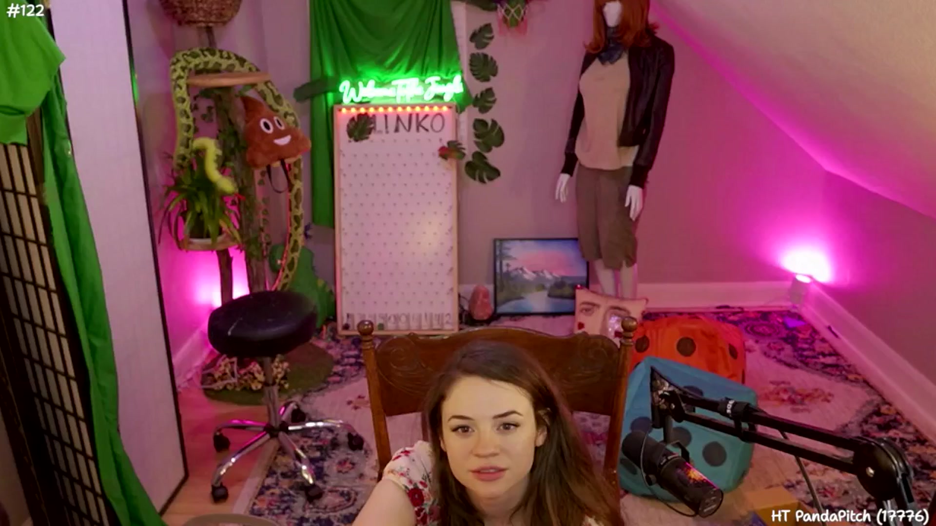 Gallery image thumbnail from SophiesJungle's myfreecams stream on, 08/01/2024, 08:55 image 8 of 20