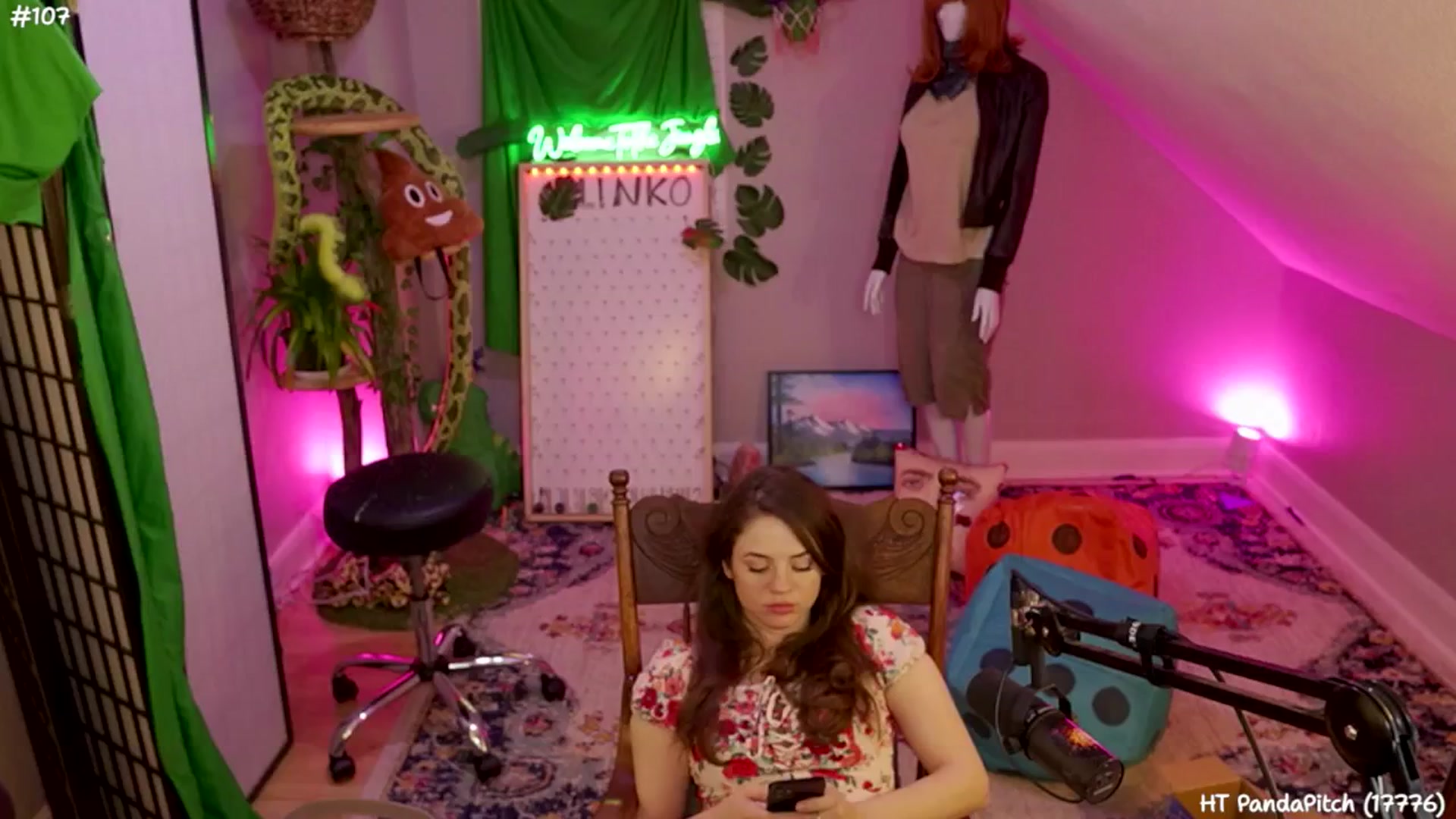 Gallery image thumbnail from SophiesJungle's myfreecams stream on, 08/01/2024, 08:55 image 13 of 20