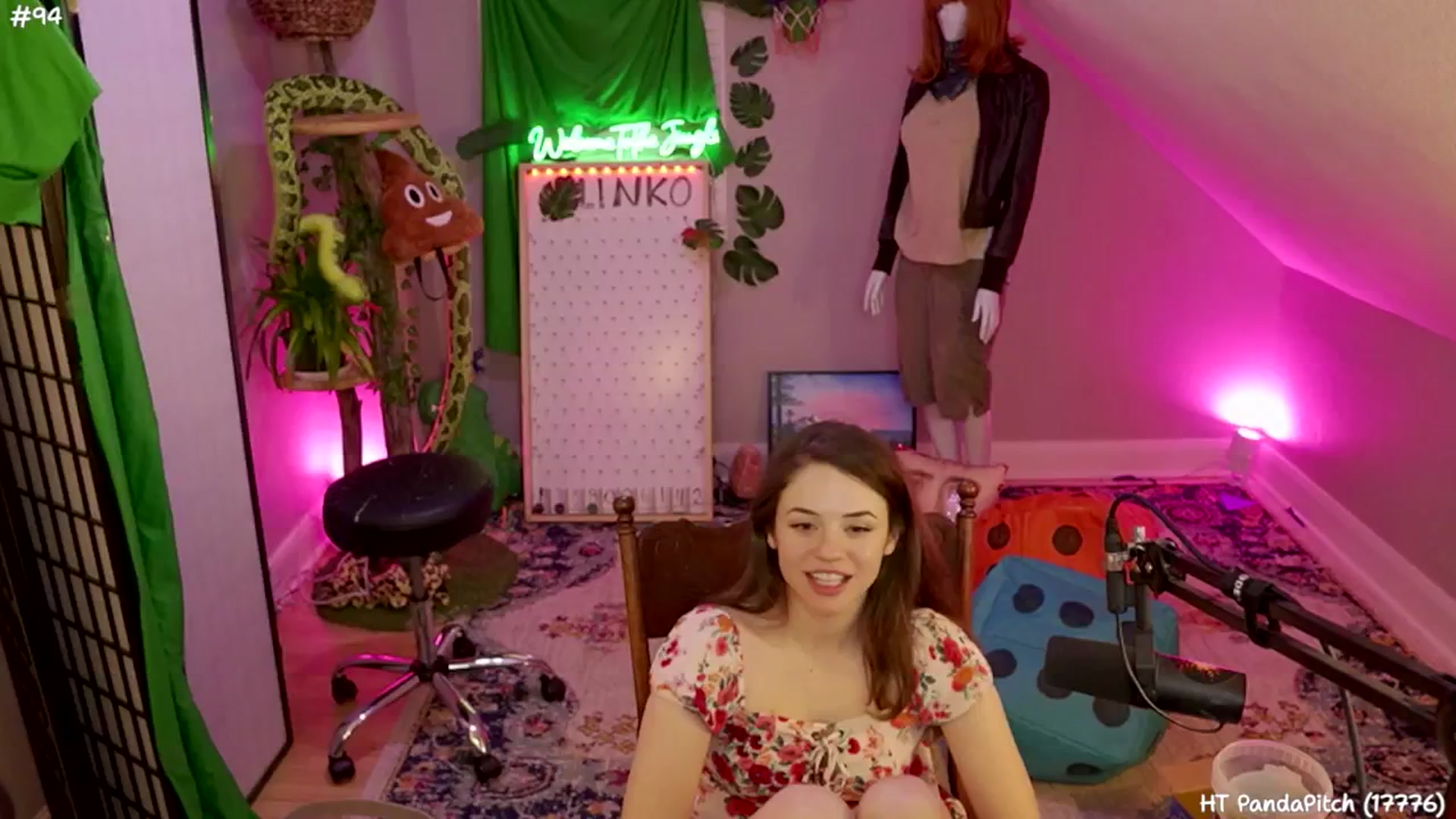 Gallery image thumbnail from SophiesJungle's myfreecams stream on, 08/01/2024, 09:47 image 7 of 20