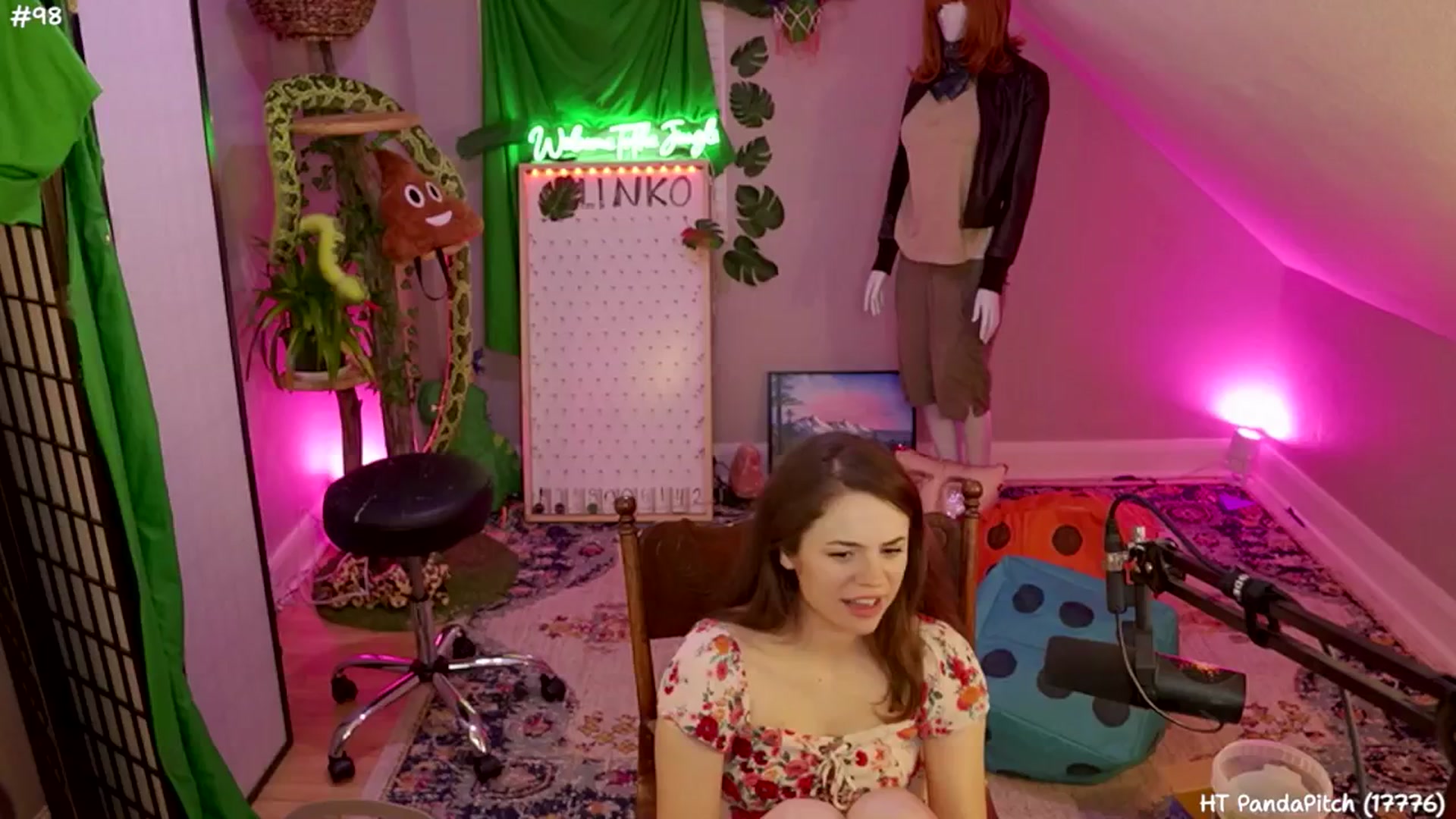 Gallery image thumbnail from SophiesJungle's myfreecams stream on, 08/01/2024, 09:47 image 9 of 20