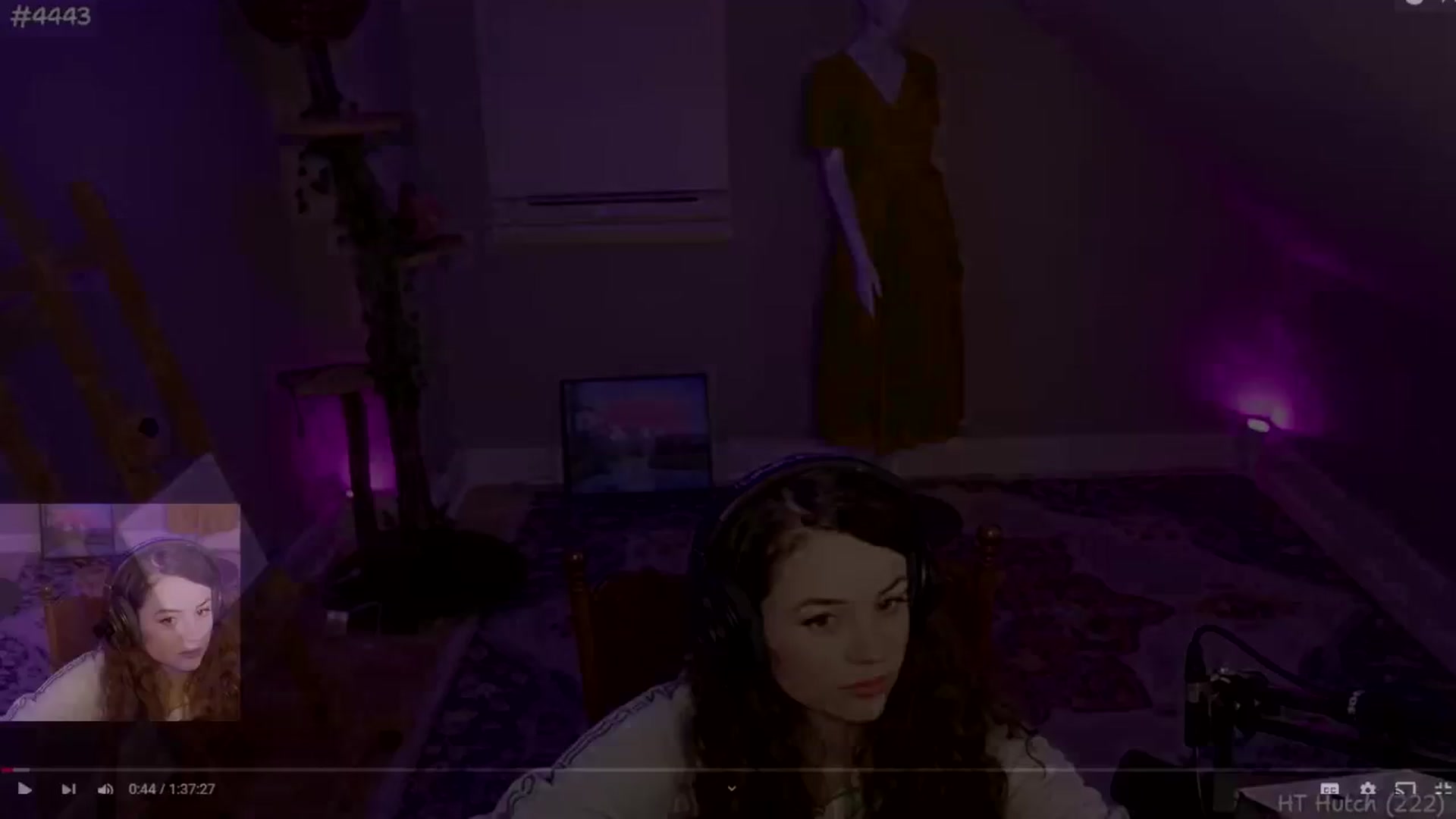 Gallery image thumbnail from SophiesJungle's myfreecams stream on, 09/10/2024, 04:12 image 15 of 20