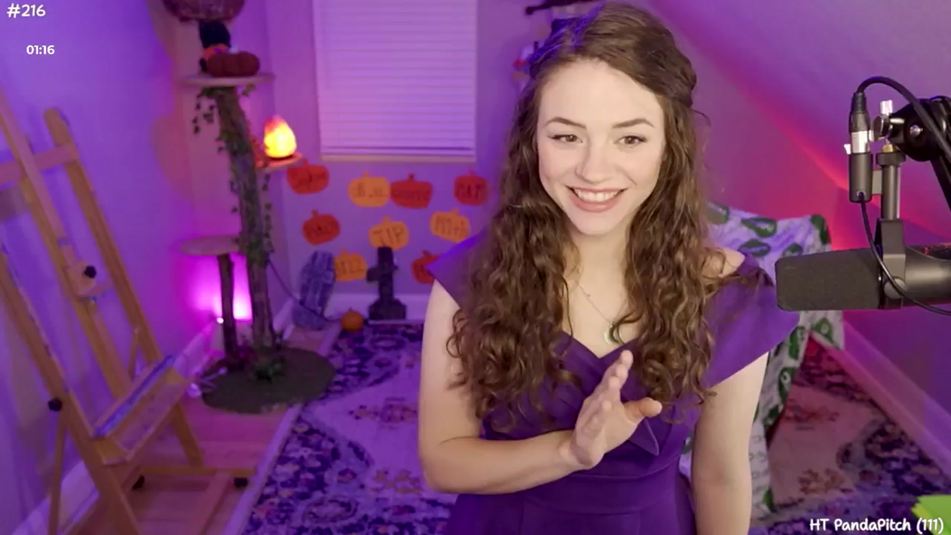 Gallery image thumbnail from SophiesJungle's myfreecams stream on, 10/08/2024, 03:32 image 17 of 20