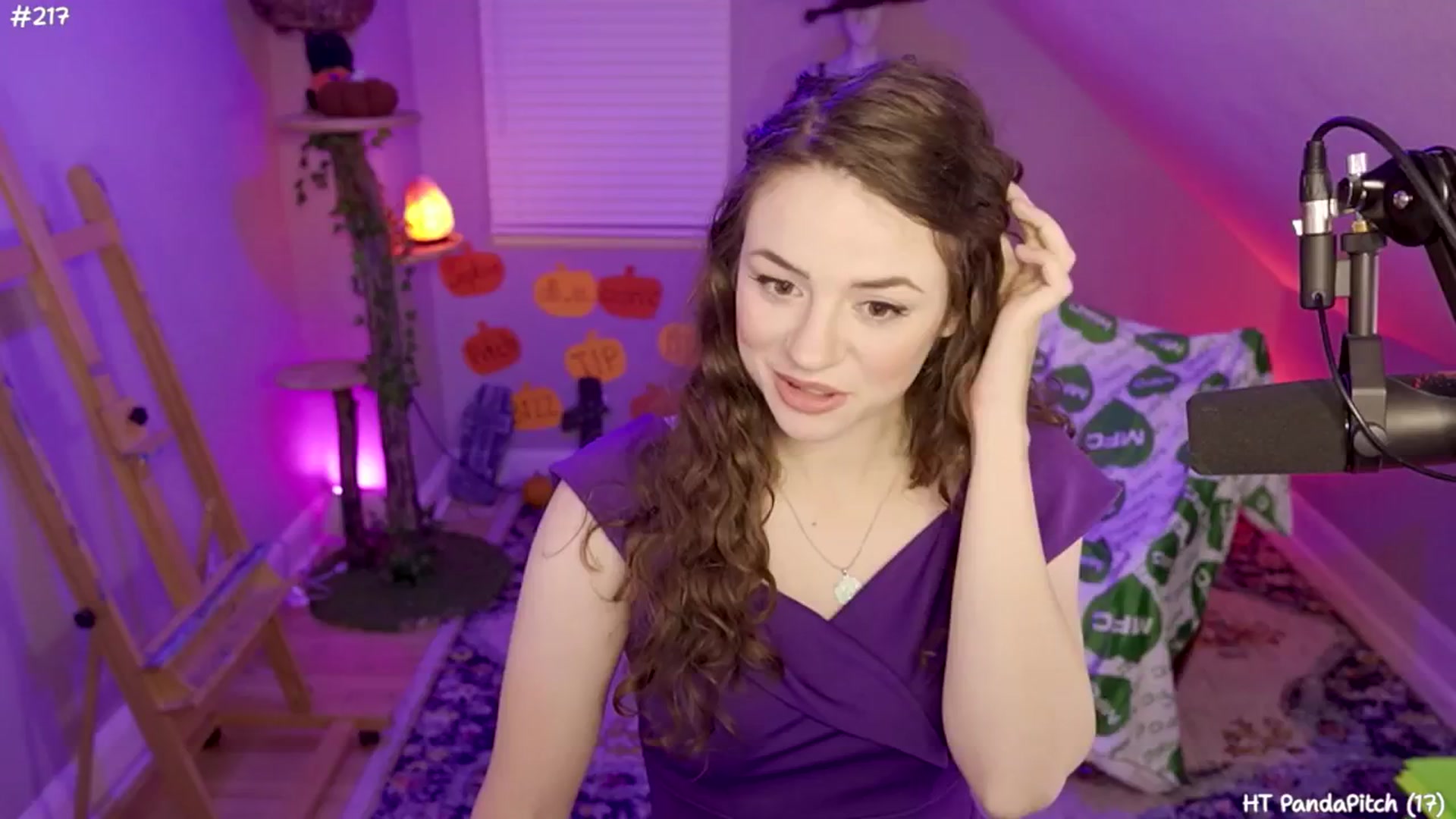 Gallery image thumbnail from SophiesJungle's myfreecams stream on, 10/08/2024, 03:32 image 5 of 20