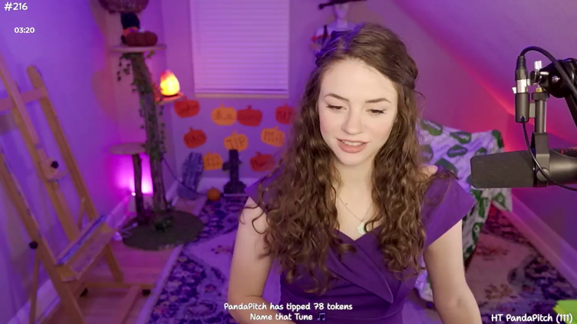 Gallery image thumbnail from SophiesJungle's myfreecams stream on, 10/08/2024, 03:32 image 15 of 20