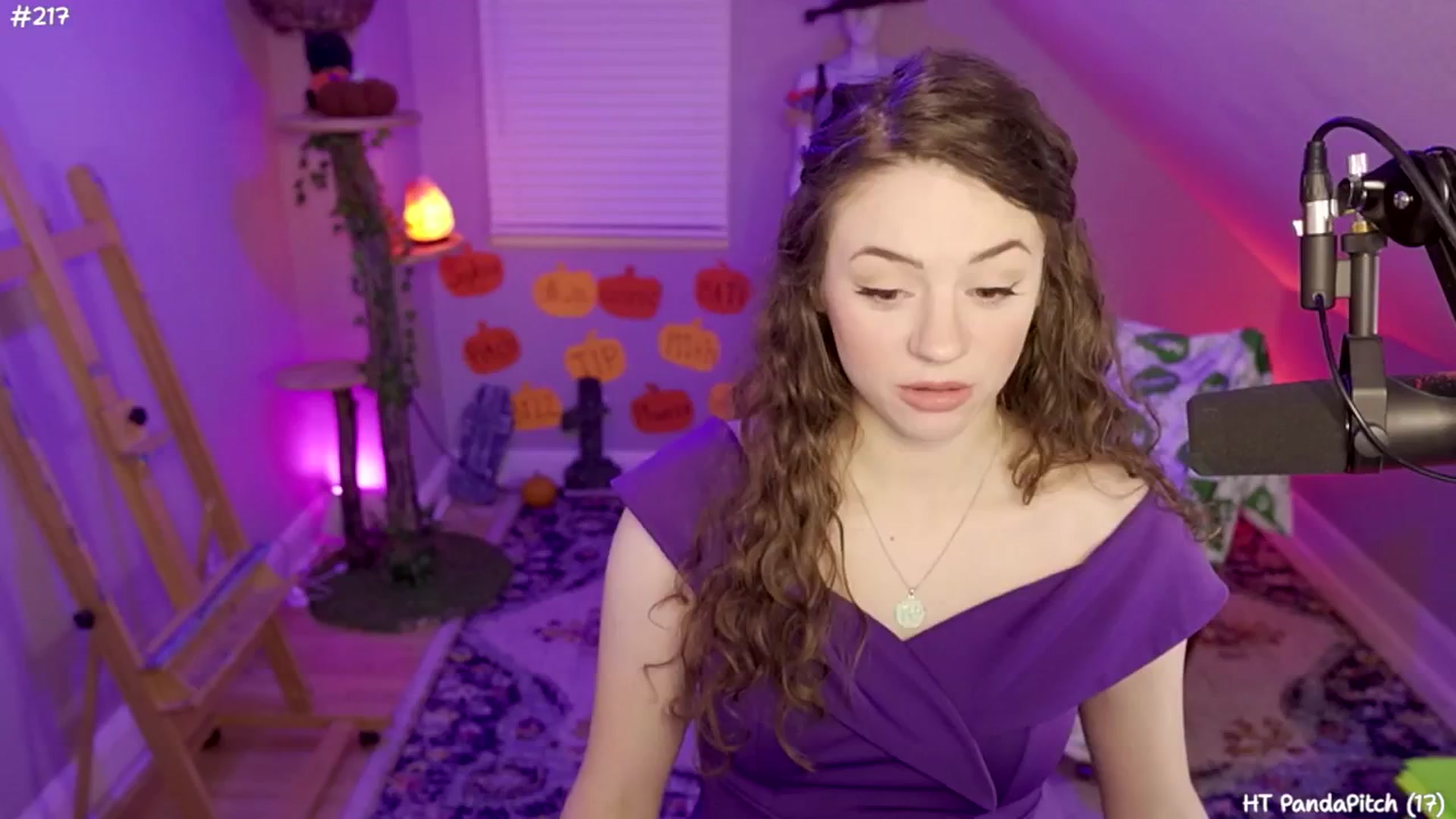 Gallery image thumbnail from SophiesJungle's myfreecams stream on, 10/08/2024, 03:32 image 1 of 20
