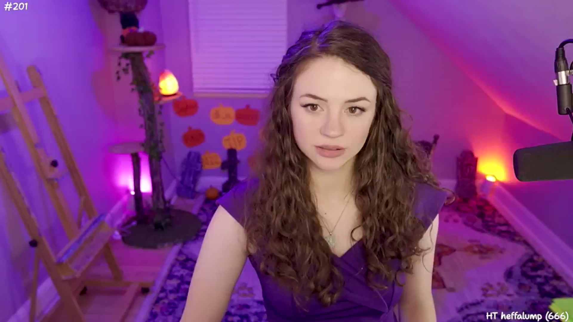 Gallery image thumbnail from SophiesJungle's myfreecams stream on, 10/08/2024, 08:34 image 16 of 20