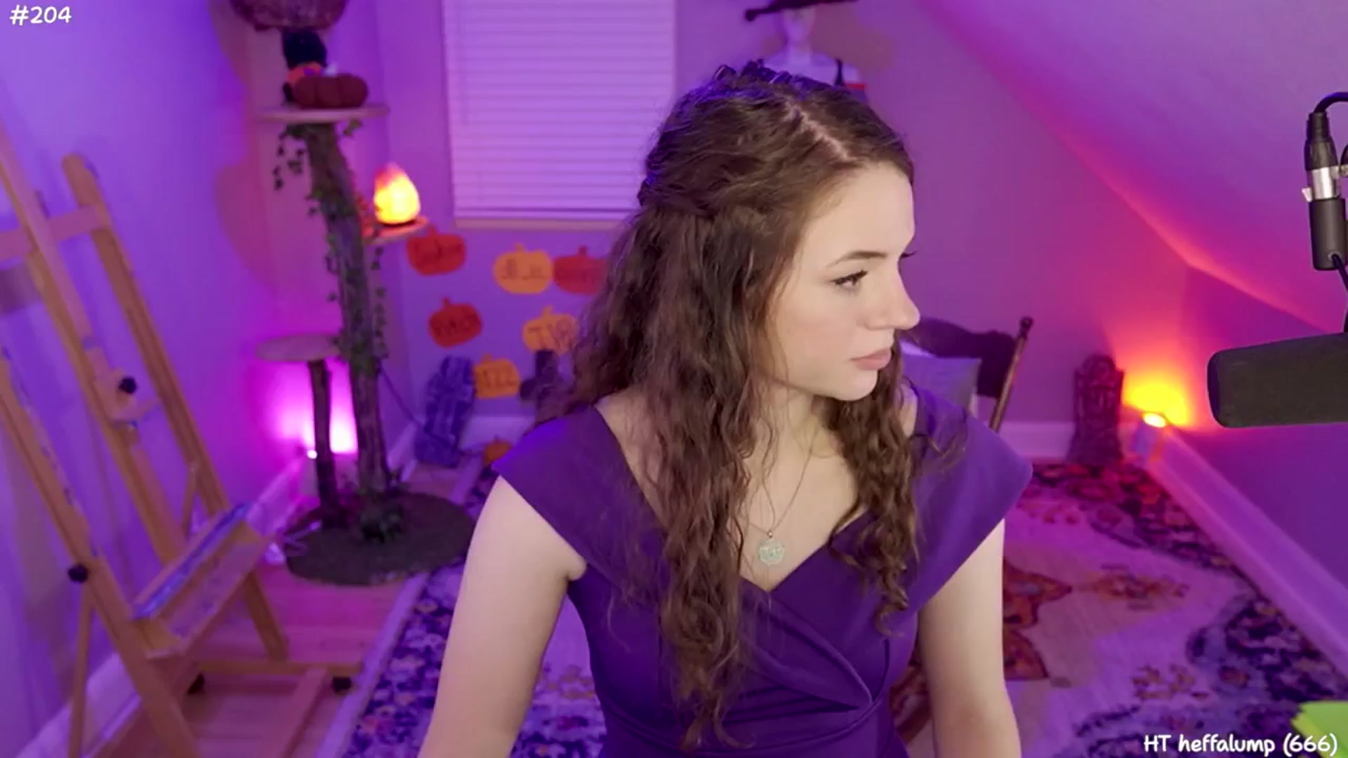Gallery image thumbnail from SophiesJungle's myfreecams stream on, 10/08/2024, 08:34 image 8 of 20