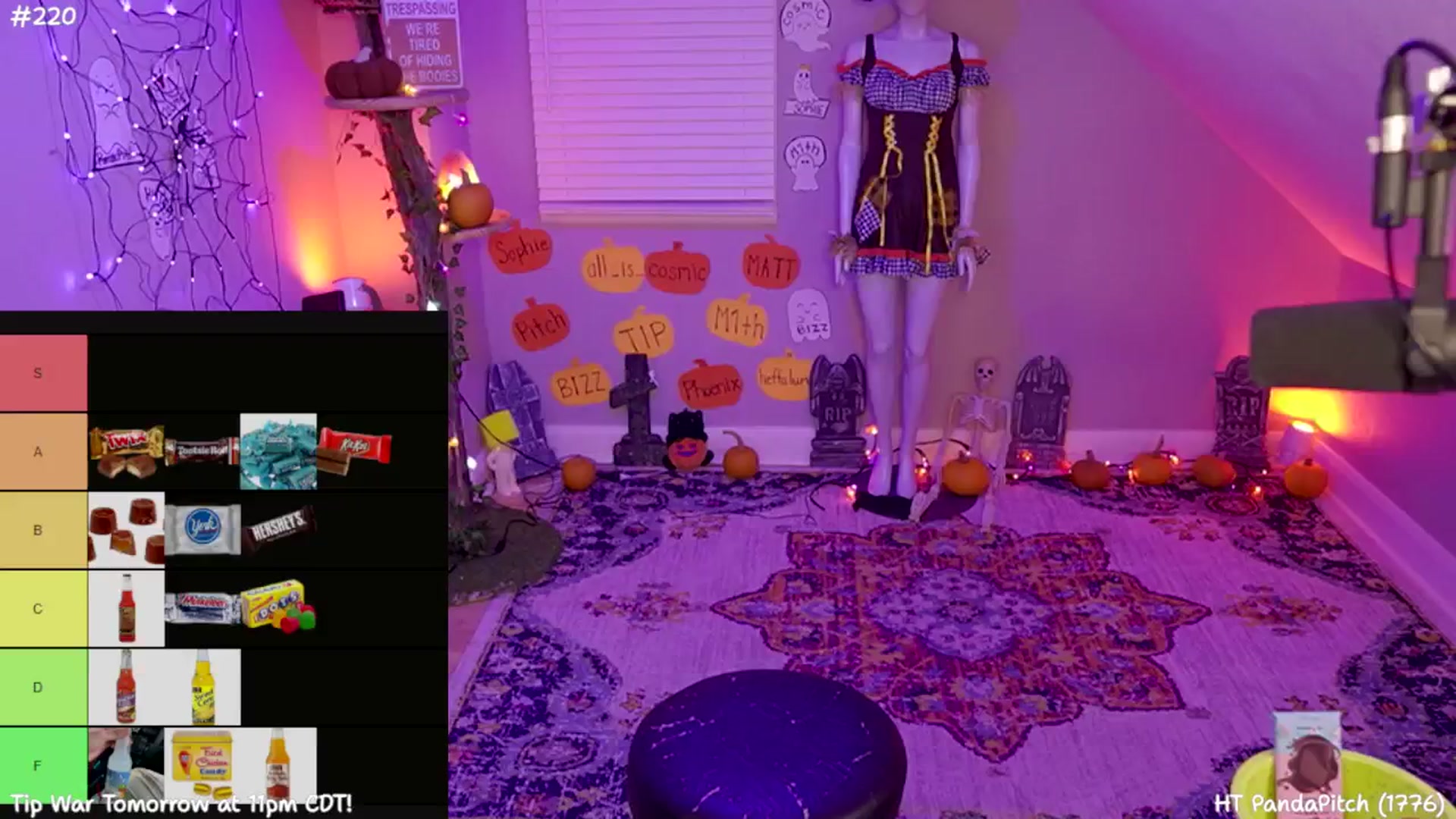 Gallery image thumbnail from SophiesJungle's myfreecams stream on, 10/19/2024, 08:24 image 17 of 20