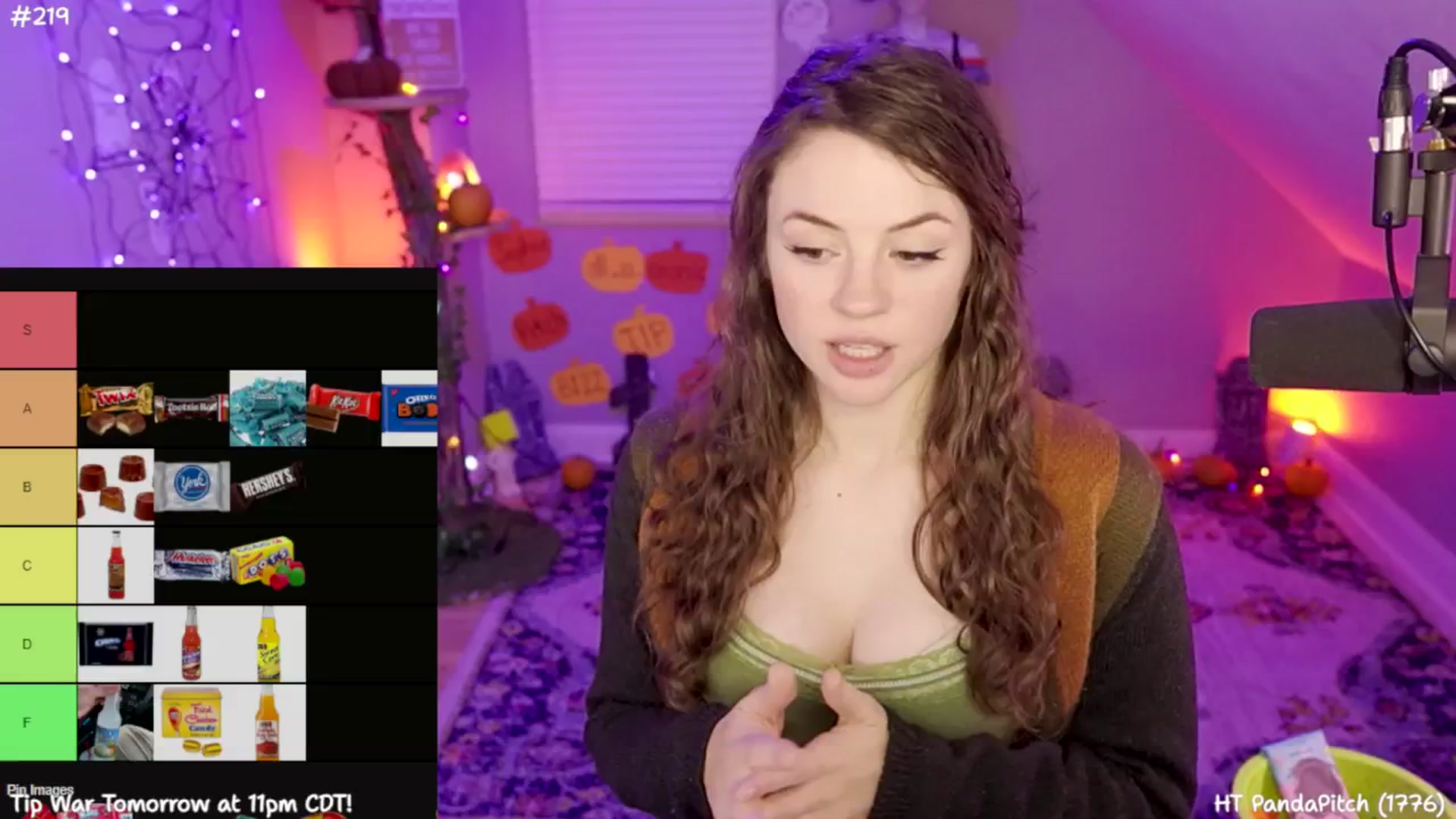 Gallery image thumbnail from SophiesJungle's myfreecams stream on, 10/19/2024, 08:24 image 18 of 20