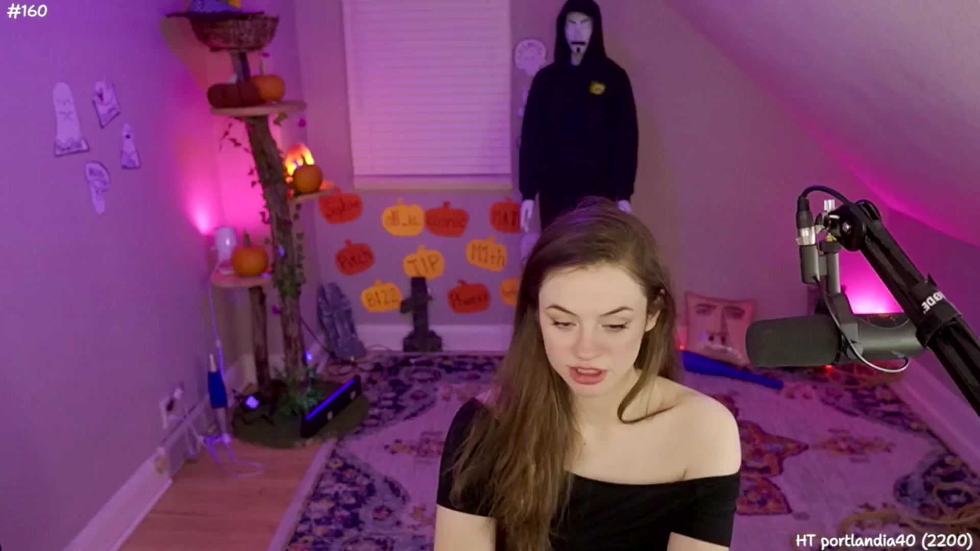 Gallery image thumbnail from SophiesJungle's myfreecams stream on, 10/27/2024, 07:09 image 14 of 20