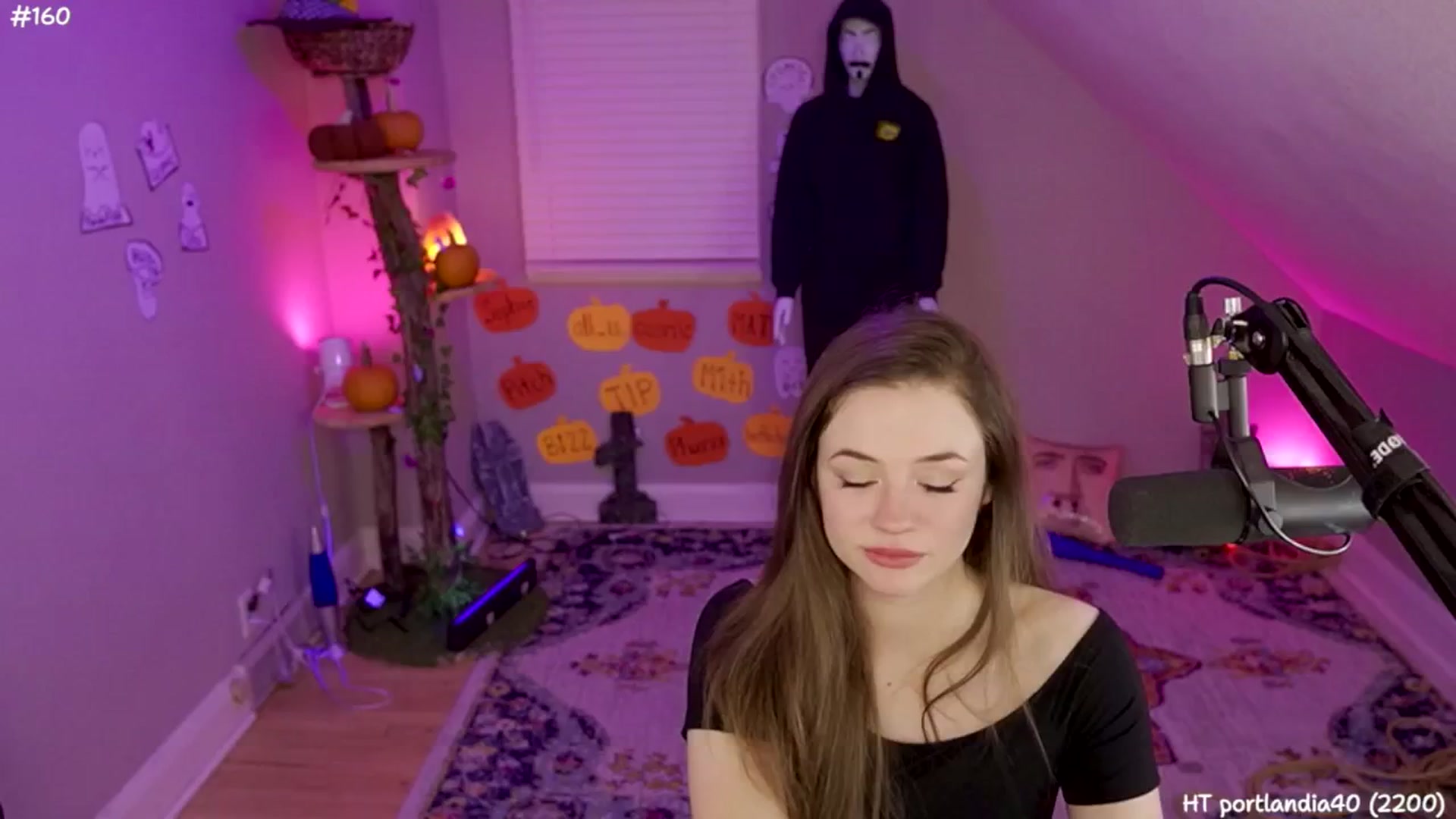 Gallery image thumbnail from SophiesJungle's myfreecams stream on, 10/27/2024, 07:09 image 18 of 20