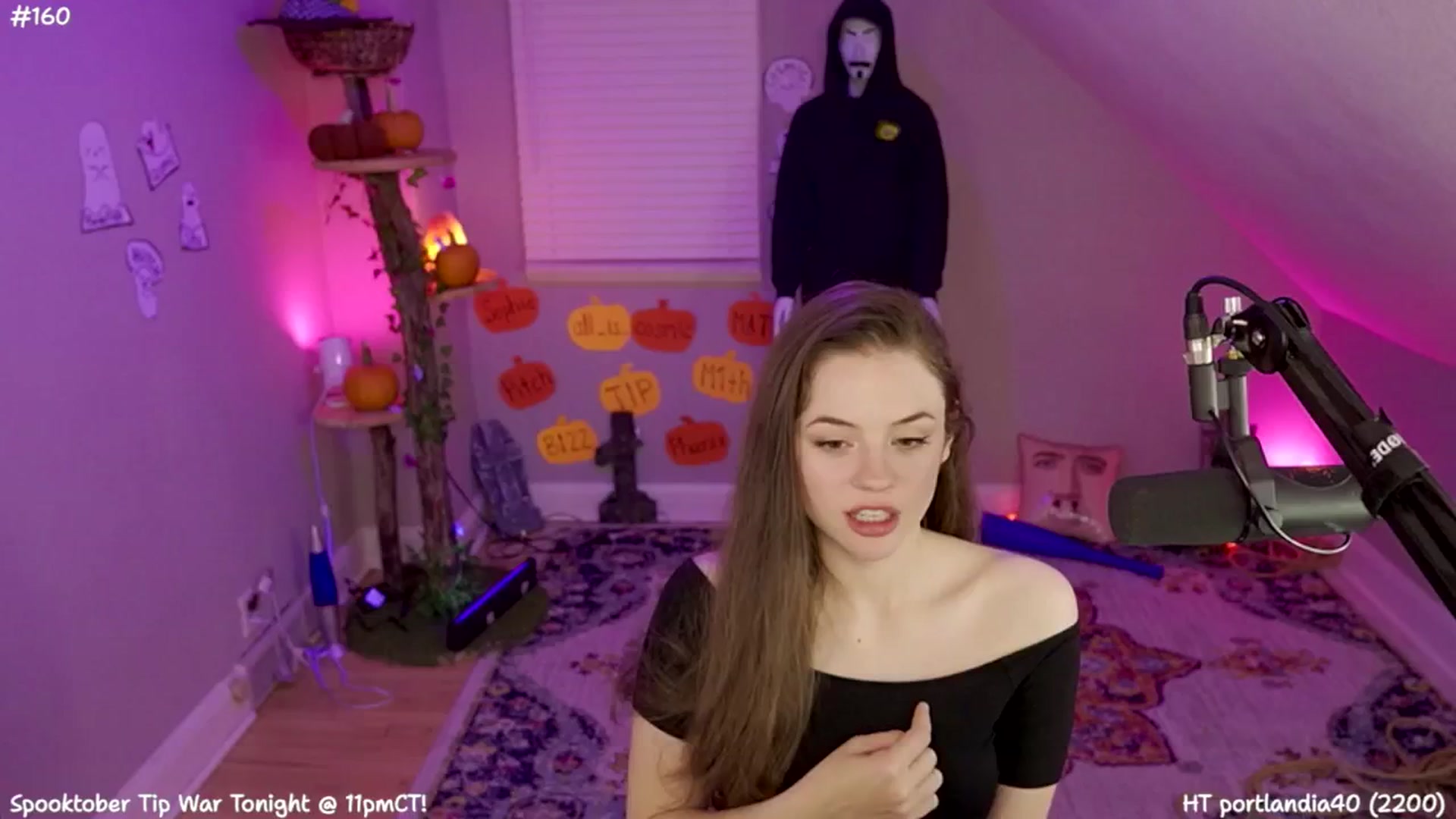 Gallery image thumbnail from SophiesJungle's myfreecams stream on, 10/27/2024, 07:09 image 13 of 20