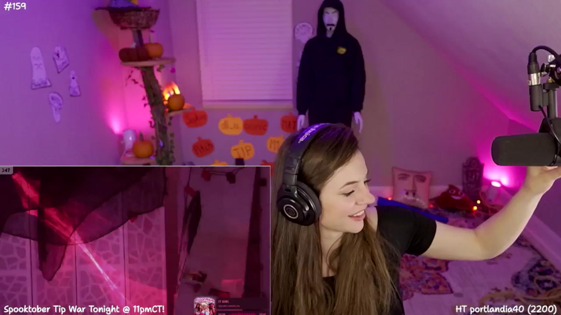 Gallery image thumbnail from SophiesJungle's myfreecams stream on, 10/27/2024, 07:09 image 11 of 20