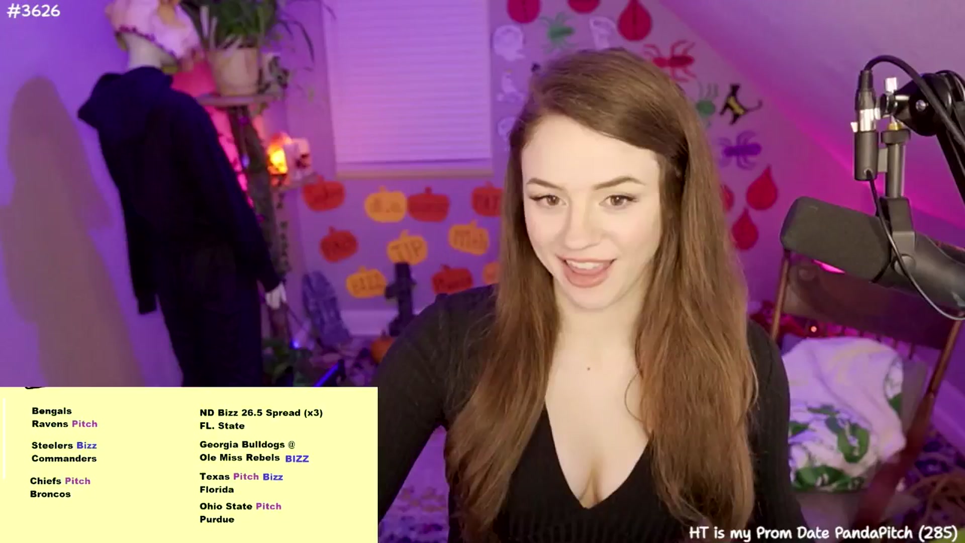 Gallery image thumbnail from SophiesJungle's myfreecams stream on, 11/07/2024, 09:24 image 6 of 20