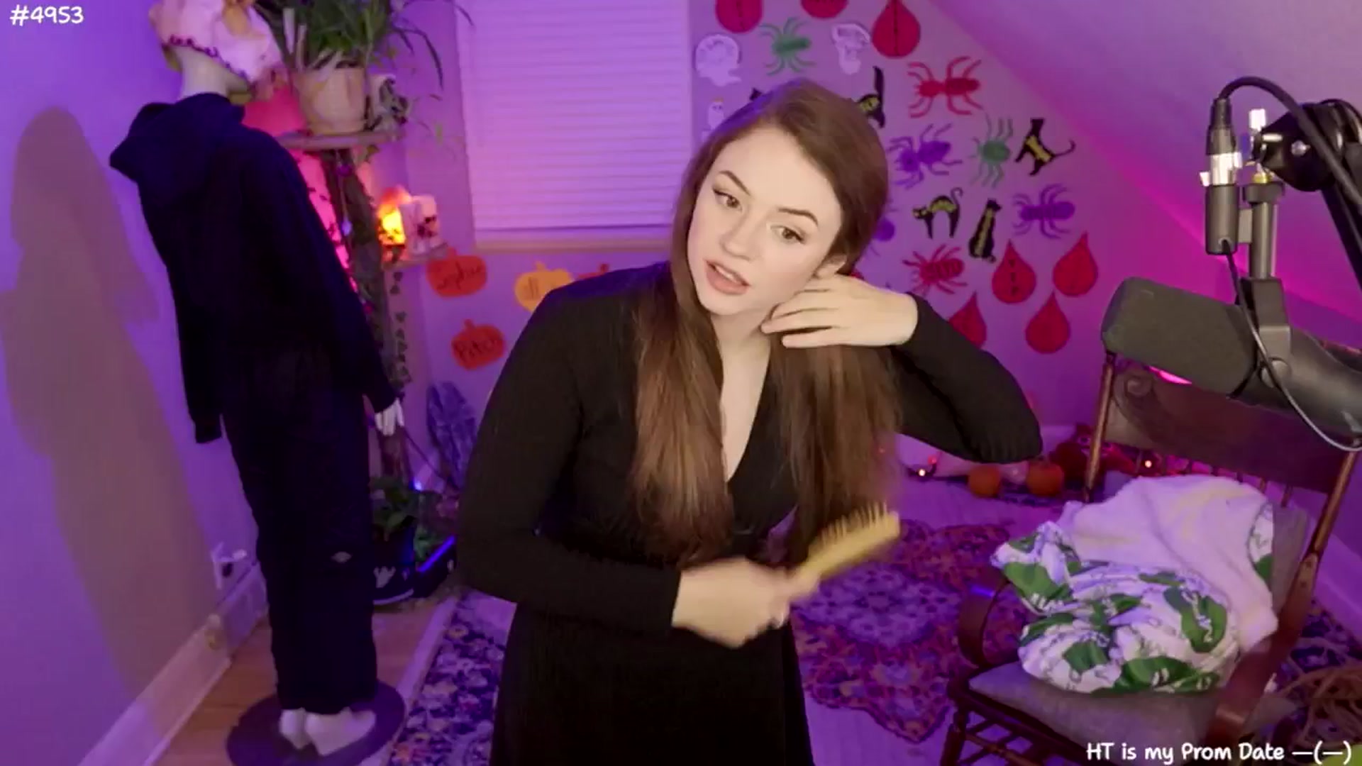 Gallery image thumbnail from SophiesJungle's myfreecams stream on, 11/07/2024, 09:24 image 1 of 20