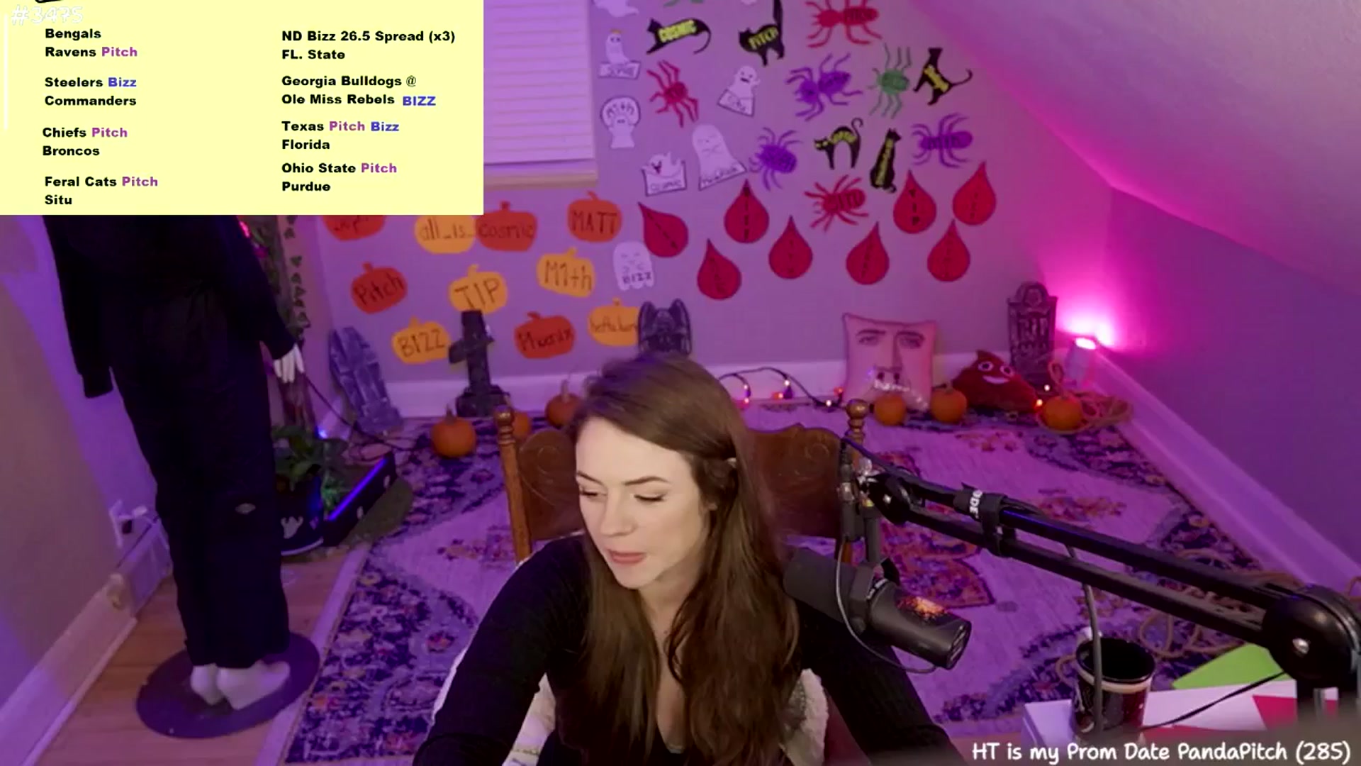 Gallery image thumbnail from SophiesJungle's myfreecams stream on, 11/07/2024, 09:24 image 8 of 20
