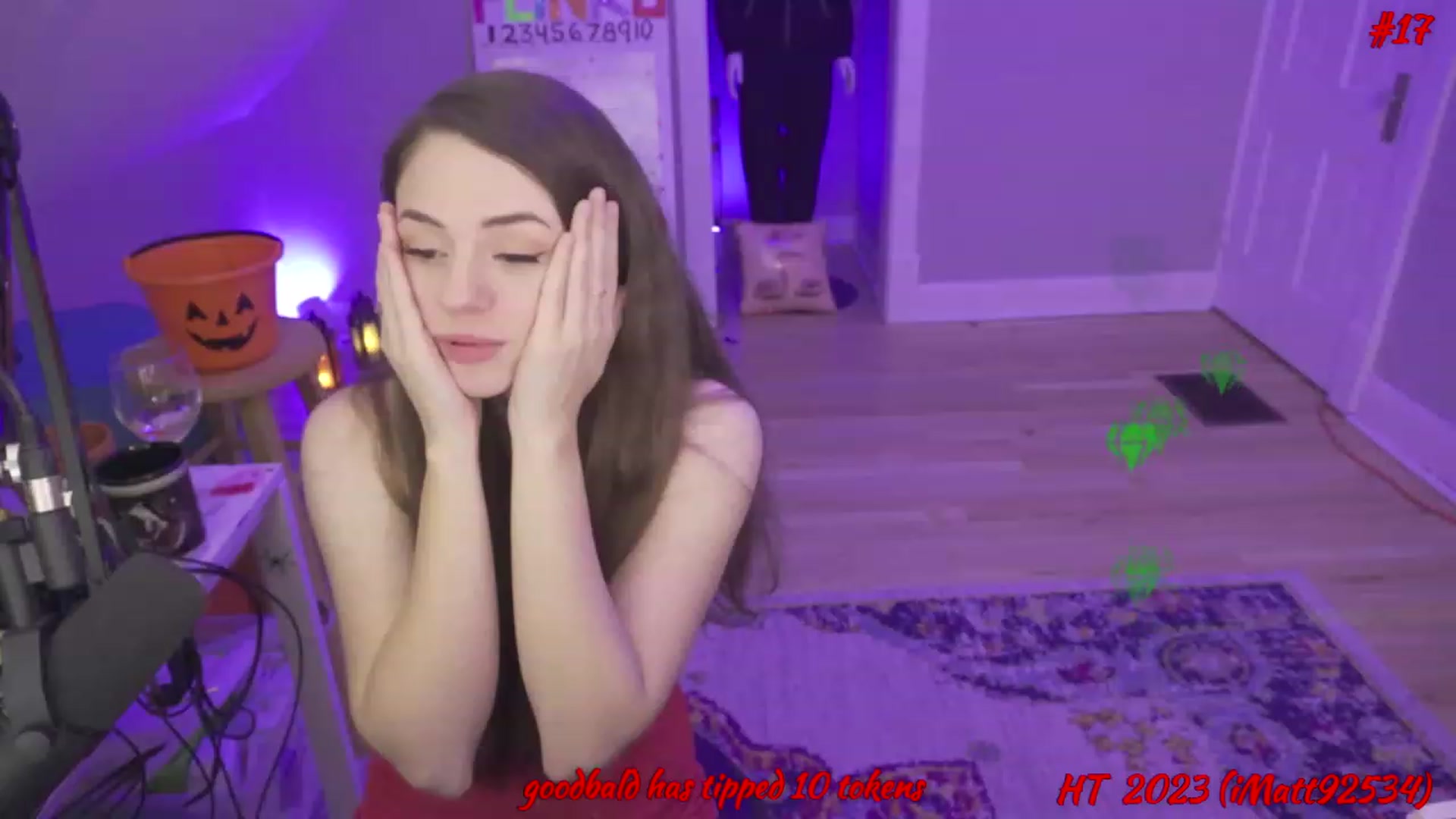 Gallery image thumbnail from SophiesPalace's myfreecams stream on, 01/01/2023, 10:21 image 18 of 20