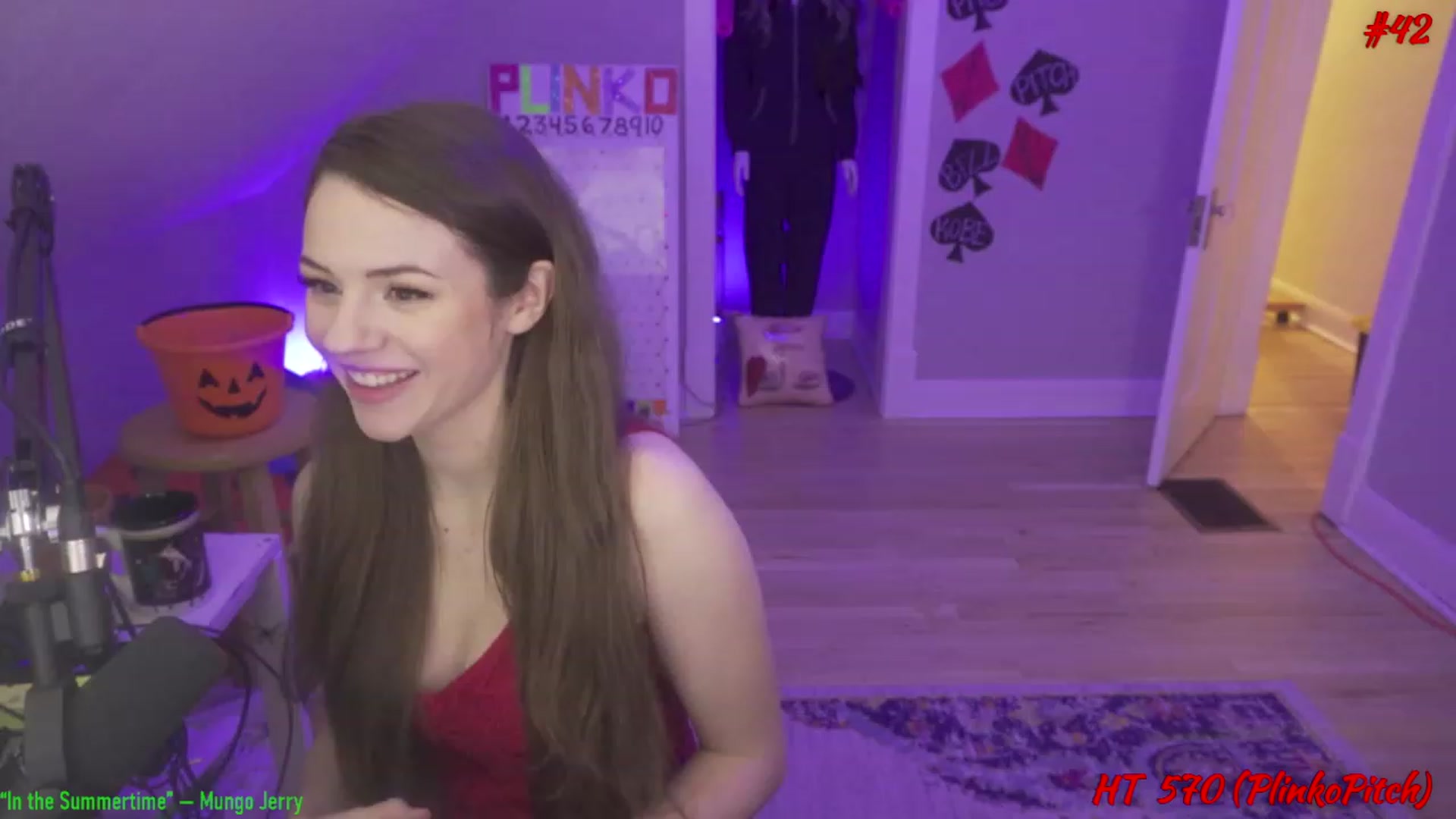 Gallery image thumbnail from SophiesPalace's myfreecams stream on, 01/02/2023, 10:25 image 14 of 20