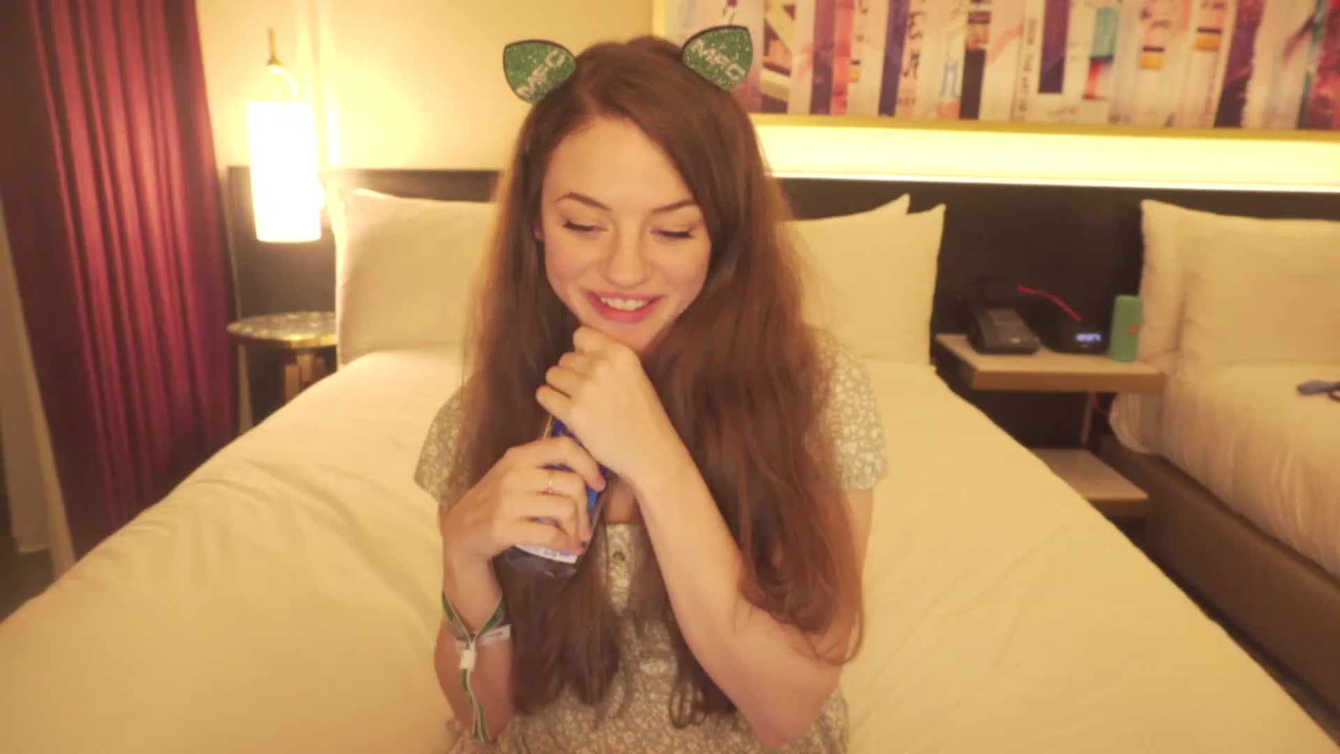 Gallery image thumbnail from SophiesPalace's myfreecams stream on, 01/04/2023, 08:37 image 2 of 20