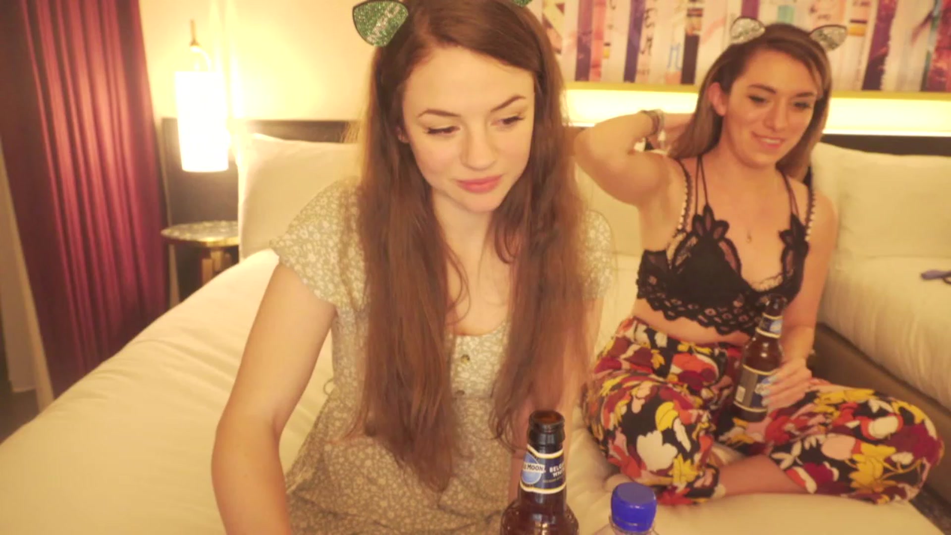 Gallery image thumbnail from SophiesPalace's myfreecams stream on, 01/04/2023, 08:37 image 19 of 20