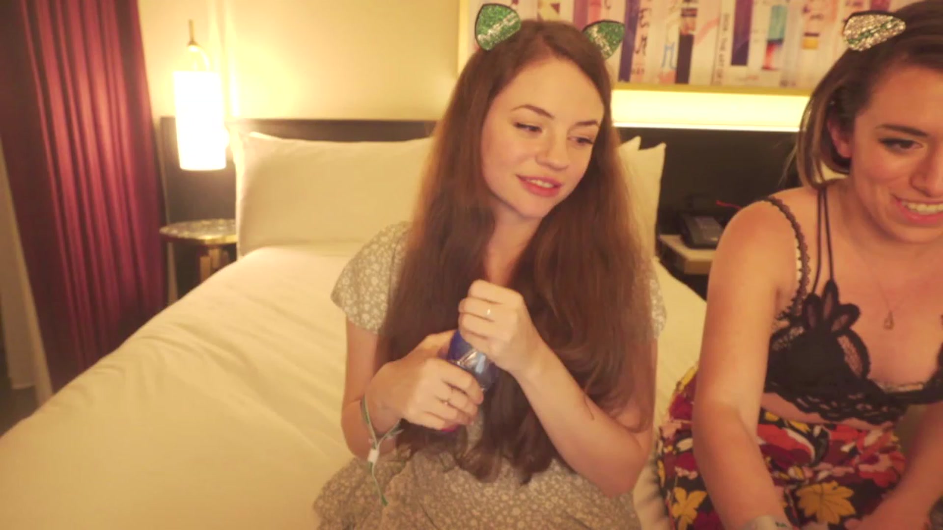 Gallery image thumbnail from SophiesPalace's myfreecams stream on, 01/04/2023, 08:37 image 4 of 20