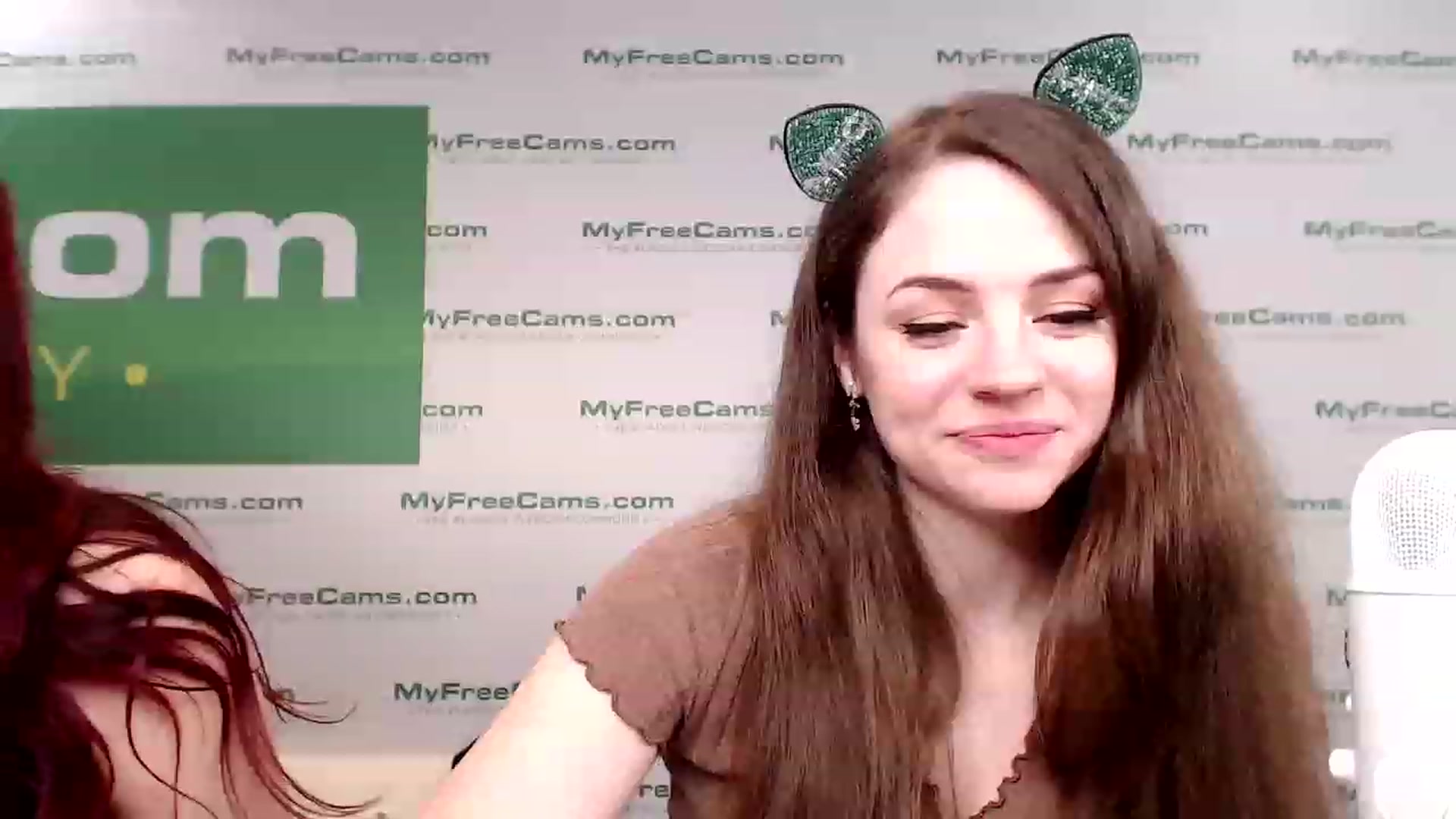 Gallery image thumbnail from SophiesPalace's myfreecams stream on, 01/07/2023, 04:00 image 8 of 20