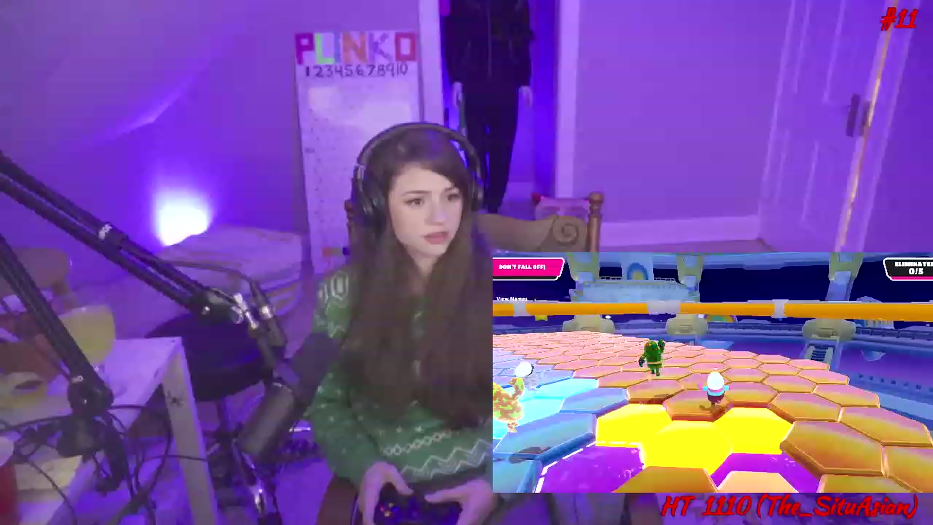 Gallery image thumbnail from SophiesPalace's myfreecams stream on, 01/13/2023, 03:09 image 3 of 20