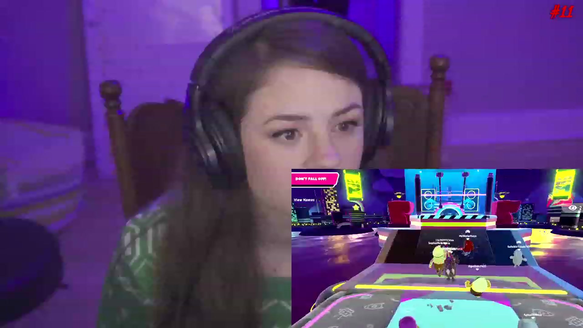 Gallery image thumbnail from SophiesPalace's myfreecams stream on, 01/13/2023, 05:15 image 9 of 20