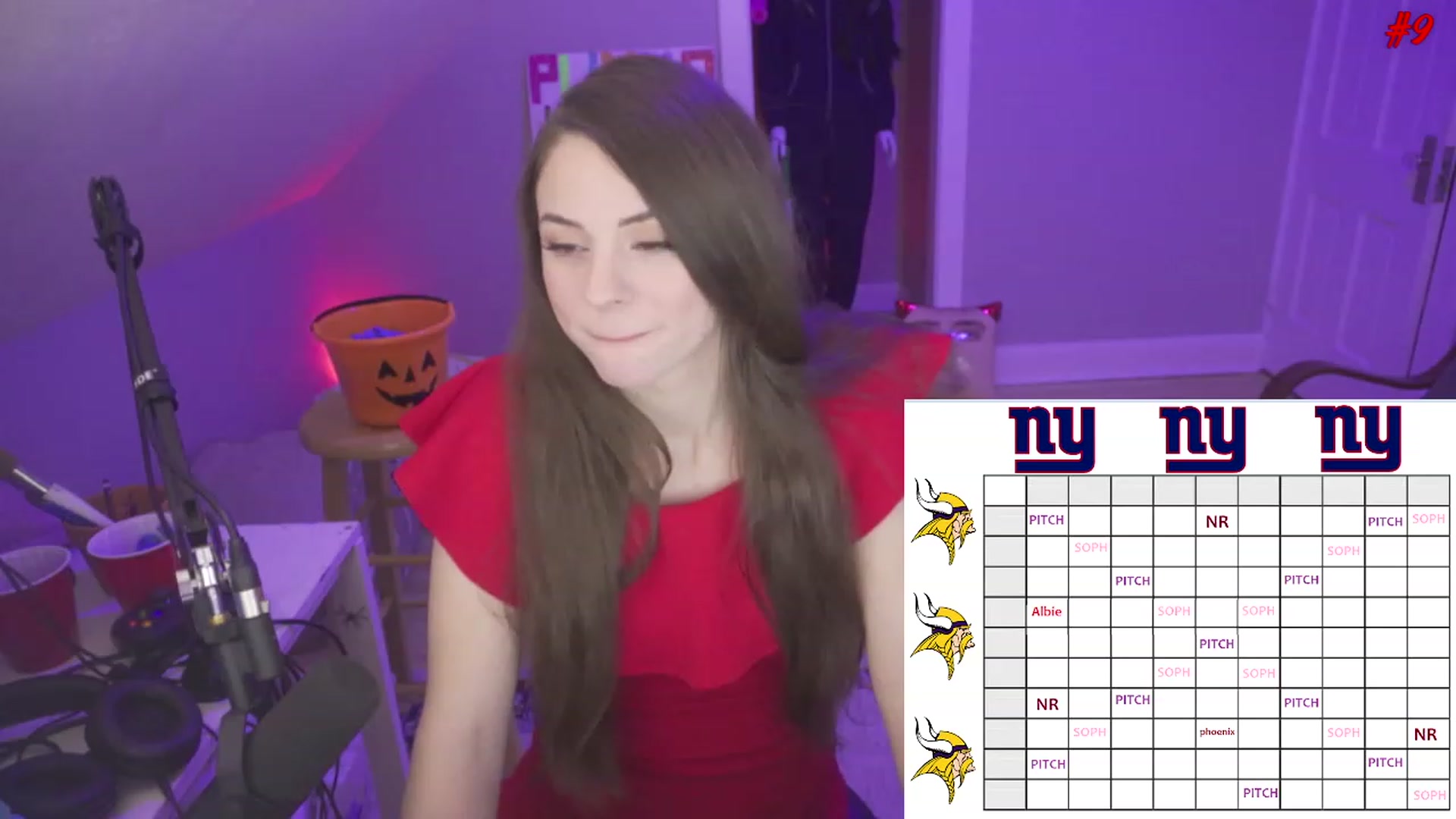 Gallery image thumbnail from SophiesPalace's myfreecams stream on, 01/15/2023, 05:36 image 5 of 20