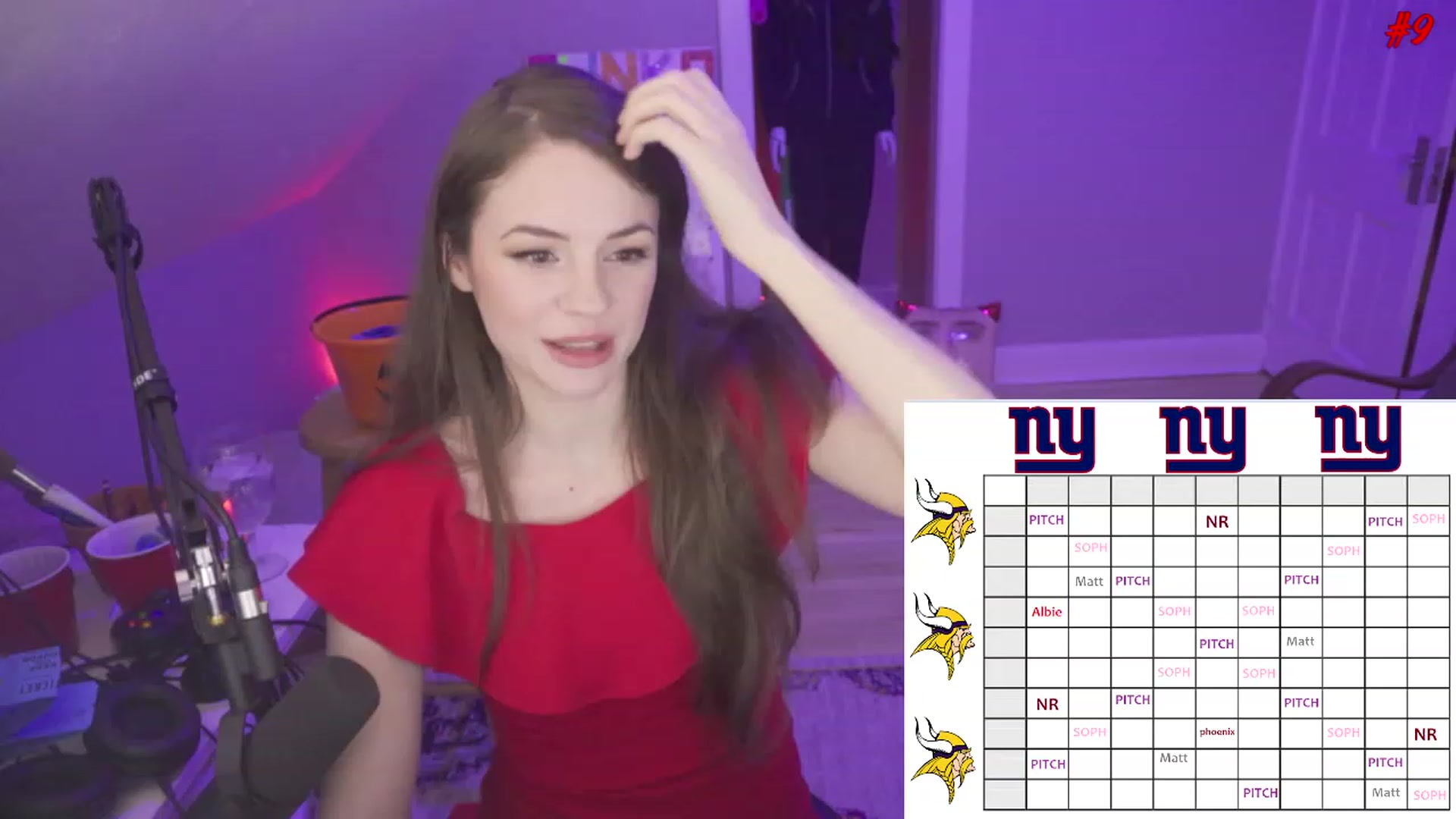 Gallery image thumbnail from SophiesPalace's myfreecams stream on, 01/15/2023, 05:36 image 14 of 20
