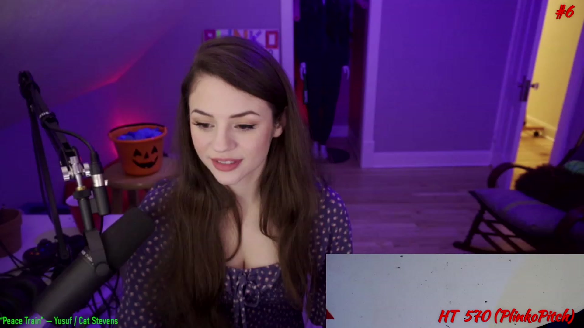 Gallery image thumbnail from SophiesPalace's myfreecams stream on, 01/17/2023, 04:35 image 15 of 20