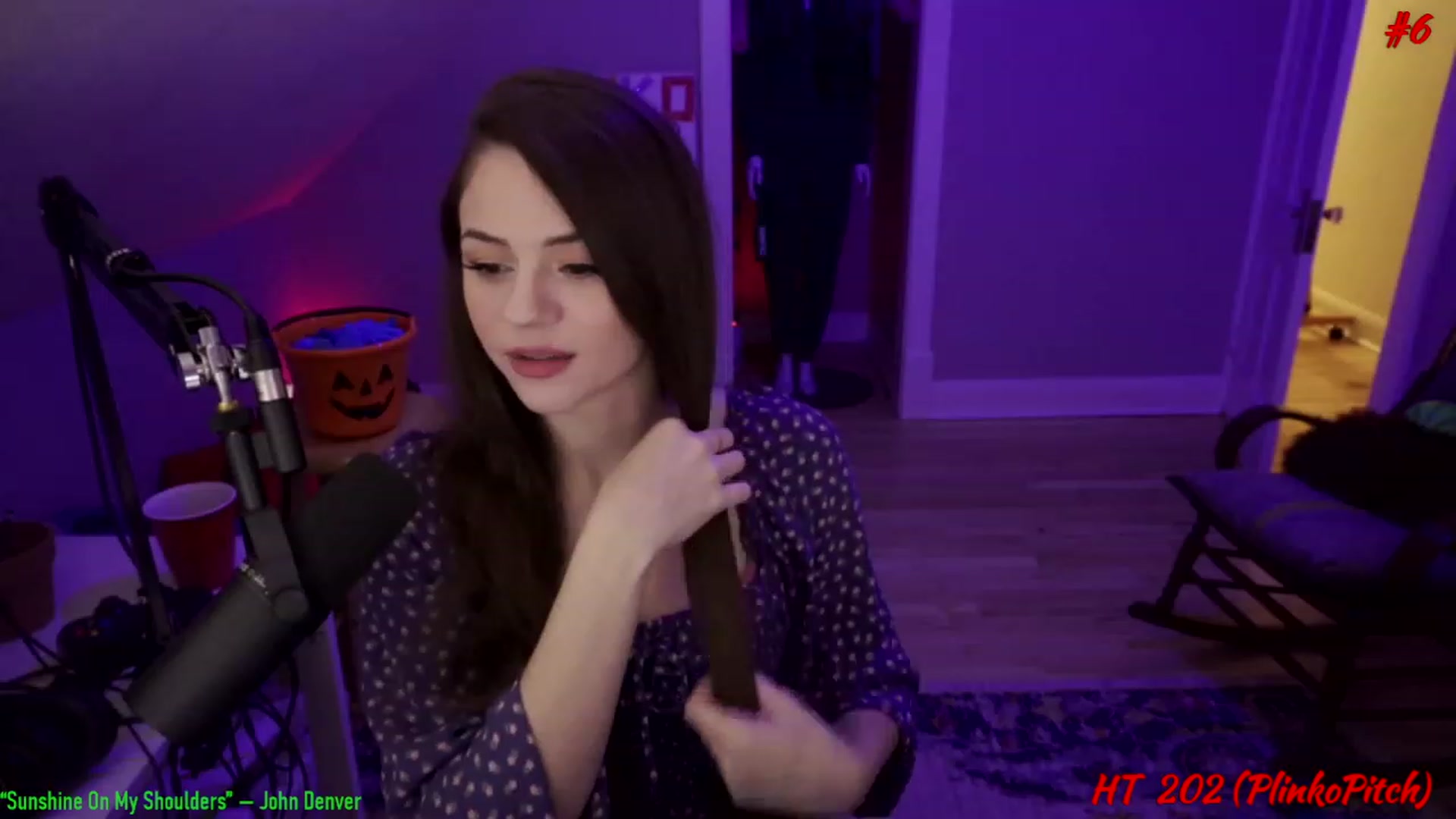 Gallery image thumbnail from SophiesPalace's myfreecams stream on, 01/17/2023, 04:35 image 3 of 20
