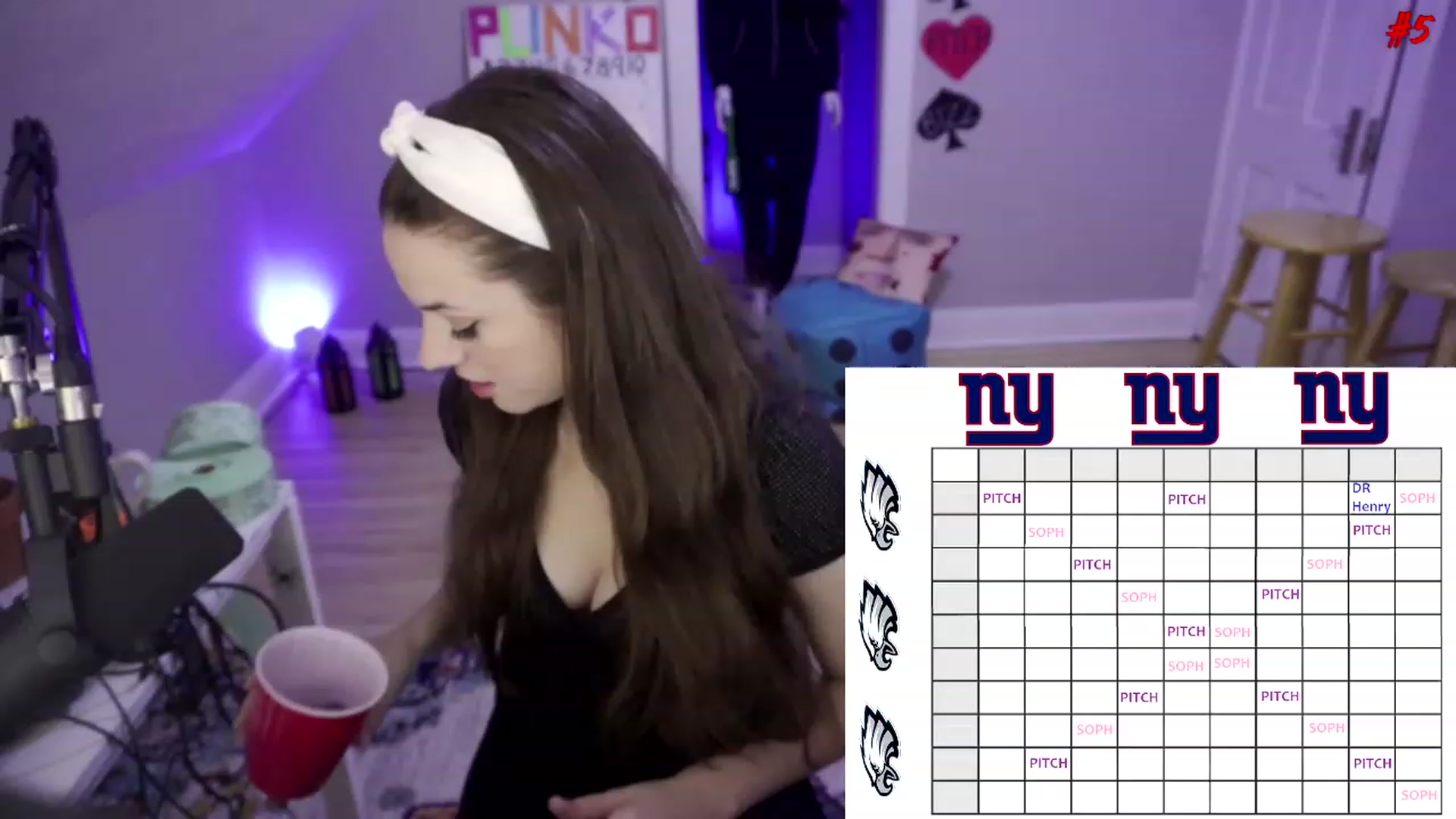 Gallery image thumbnail from SophiesPalace's myfreecams stream on, 01/20/2023, 04:24 image 3 of 20