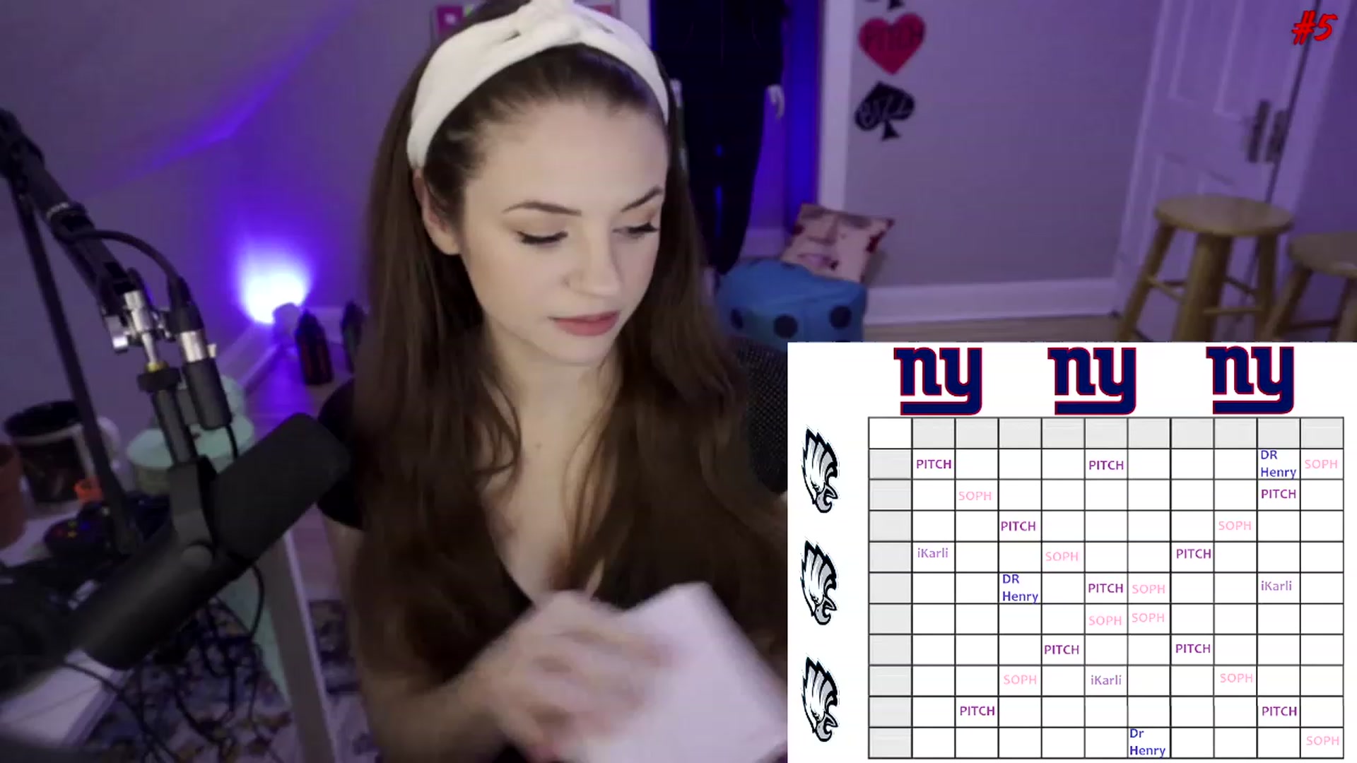 Gallery image thumbnail from SophiesPalace's myfreecams stream on, 01/20/2023, 04:24 image 20 of 20