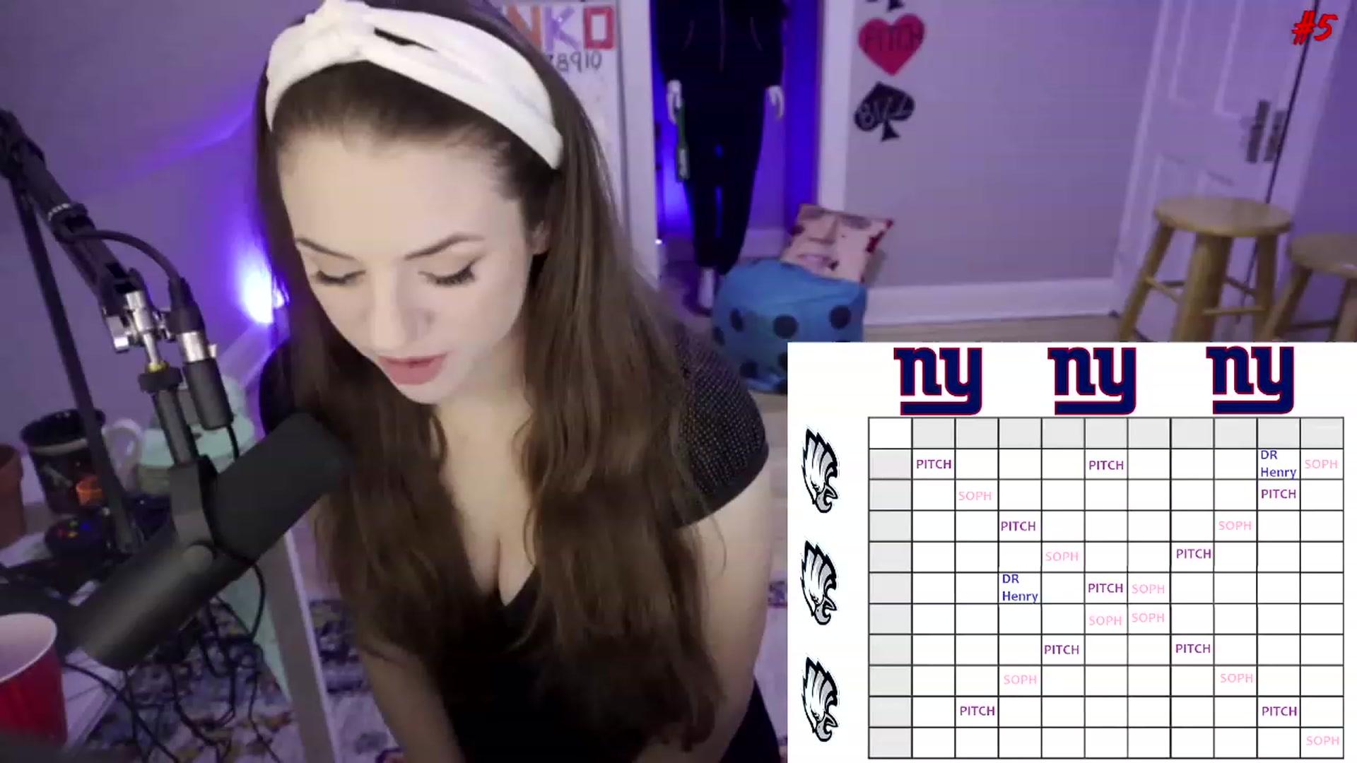 Gallery image thumbnail from SophiesPalace's myfreecams stream on, 01/20/2023, 04:24 image 9 of 20