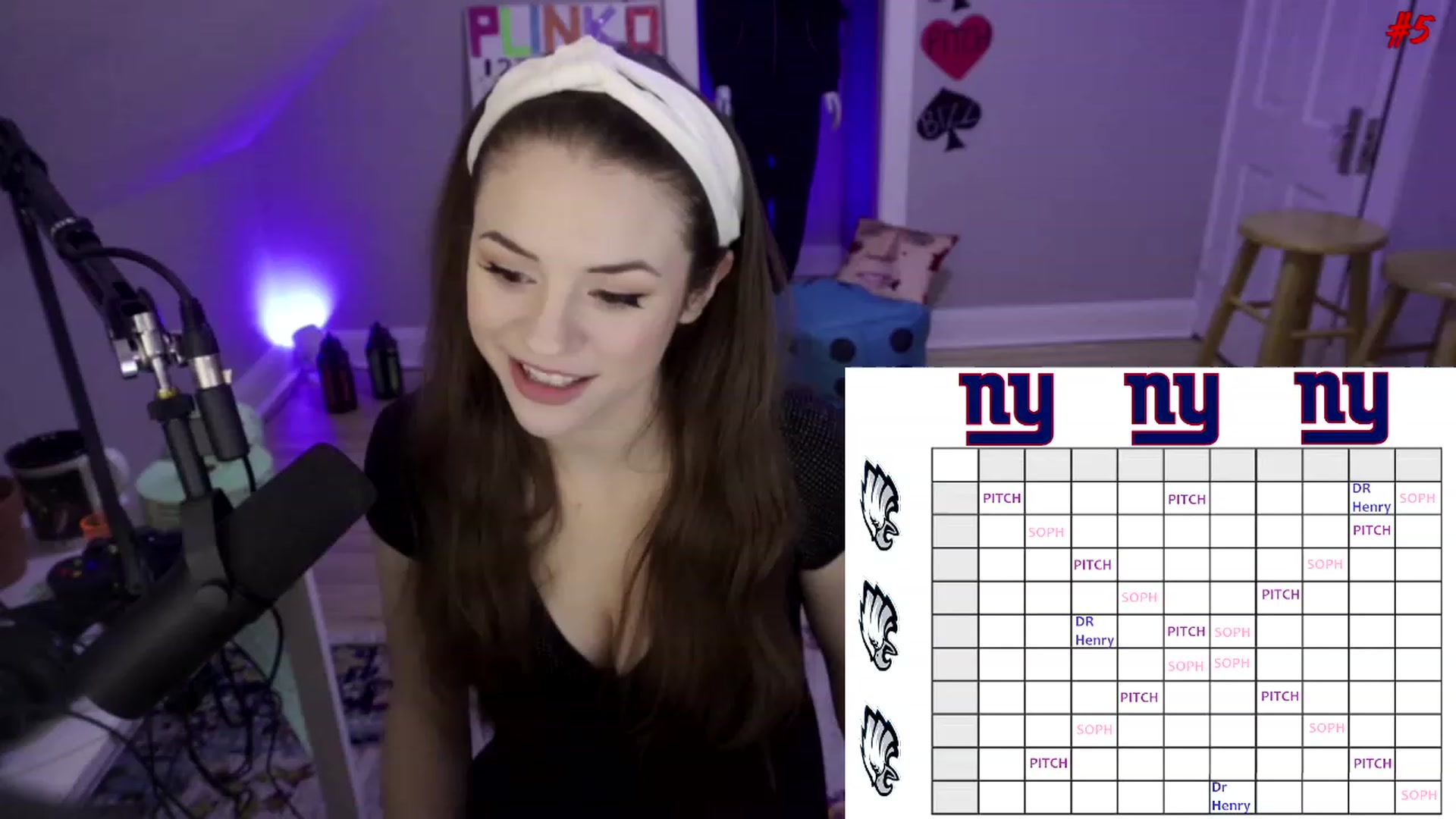 Gallery image thumbnail from SophiesPalace's myfreecams stream on, 01/20/2023, 04:24 image 16 of 20