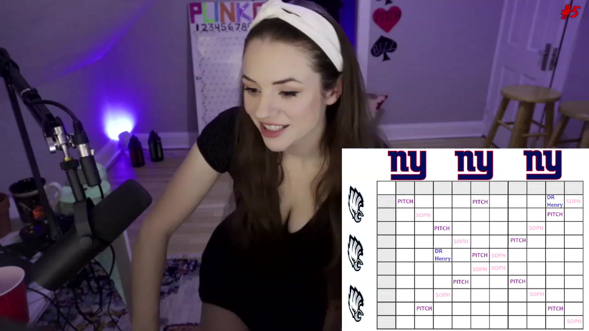 Gallery image thumbnail from SophiesPalace's myfreecams stream on, 01/20/2023, 04:24 image 6 of 20