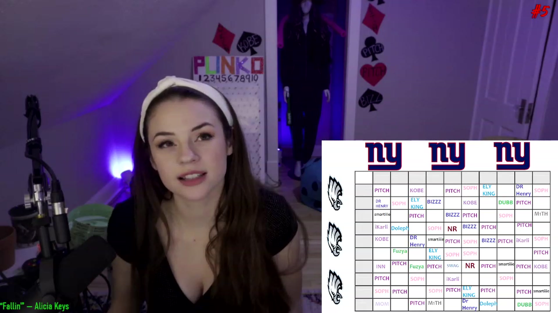 Gallery image thumbnail from SophiesPalace's myfreecams stream on, 01/20/2023, 06:15 image 16 of 20