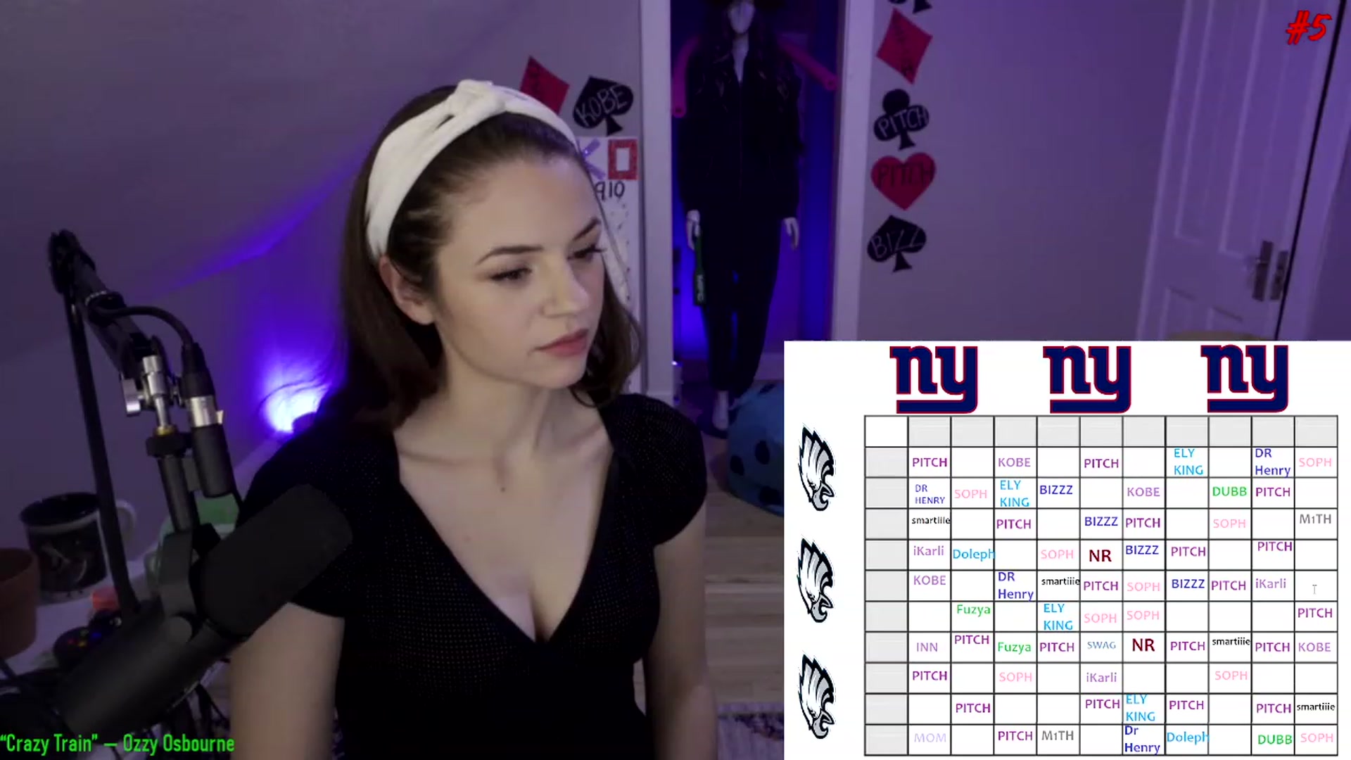 Gallery image thumbnail from SophiesPalace's myfreecams stream on, 01/20/2023, 06:15 image 13 of 20