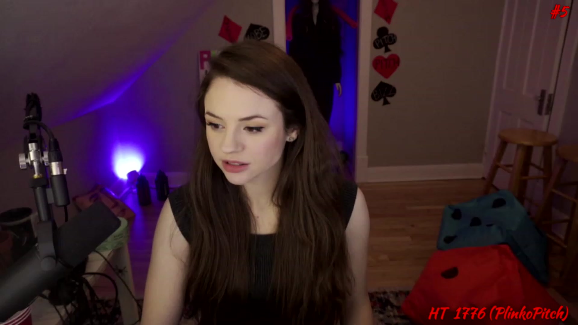 Gallery image thumbnail from SophiesPalace's myfreecams stream on, 01/21/2023, 08:04 image 7 of 20