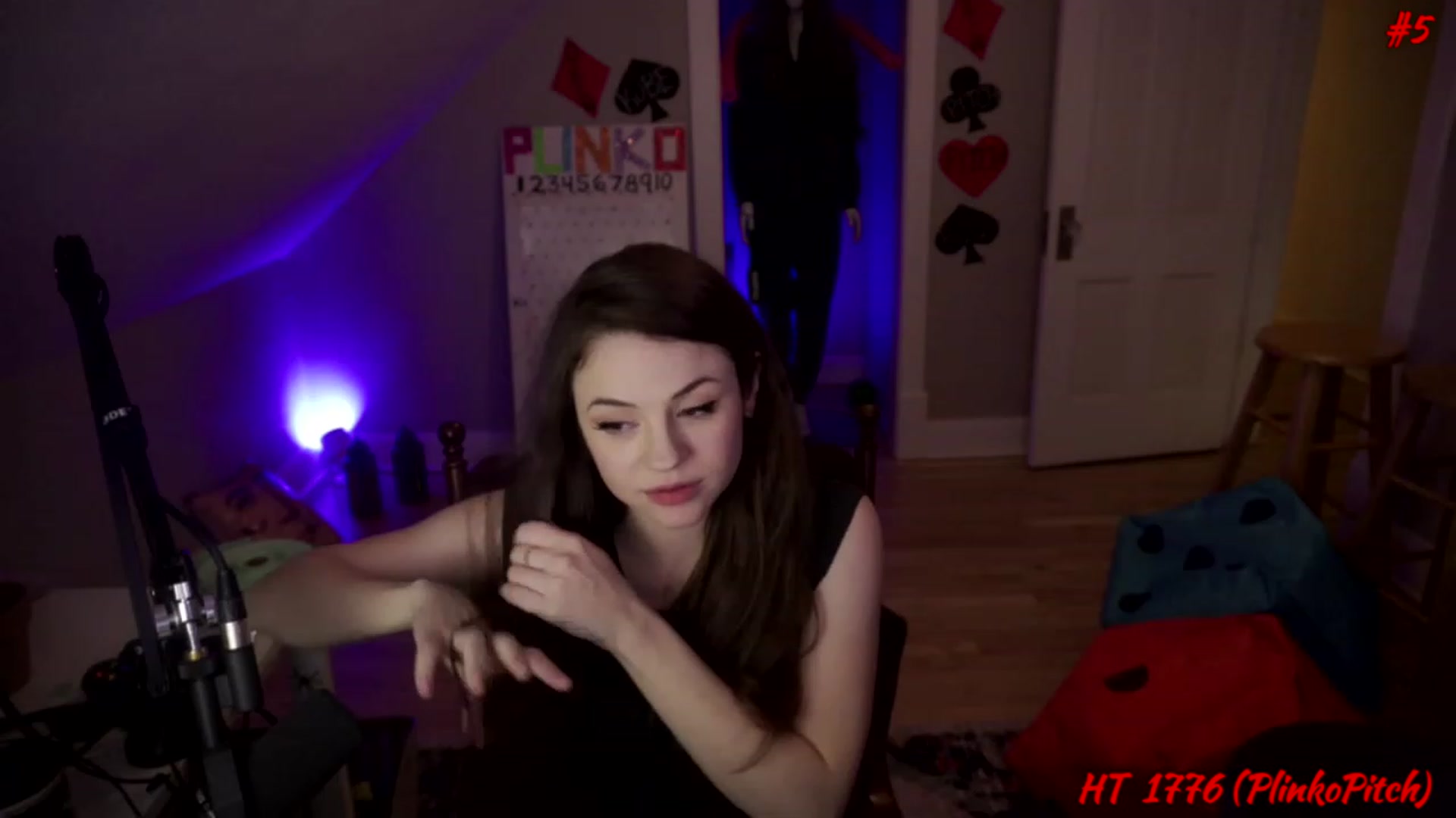 Gallery image thumbnail from SophiesPalace's myfreecams stream on, 01/21/2023, 08:25 image 18 of 20