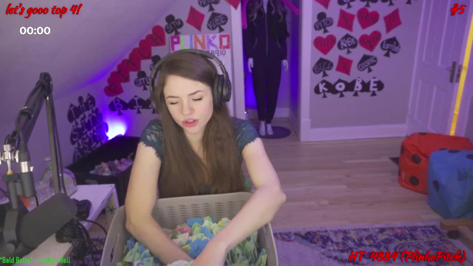 Gallery image thumbnail from SophiesPalace's myfreecams stream on, 01/28/2023, 10:08 image 20 of 20