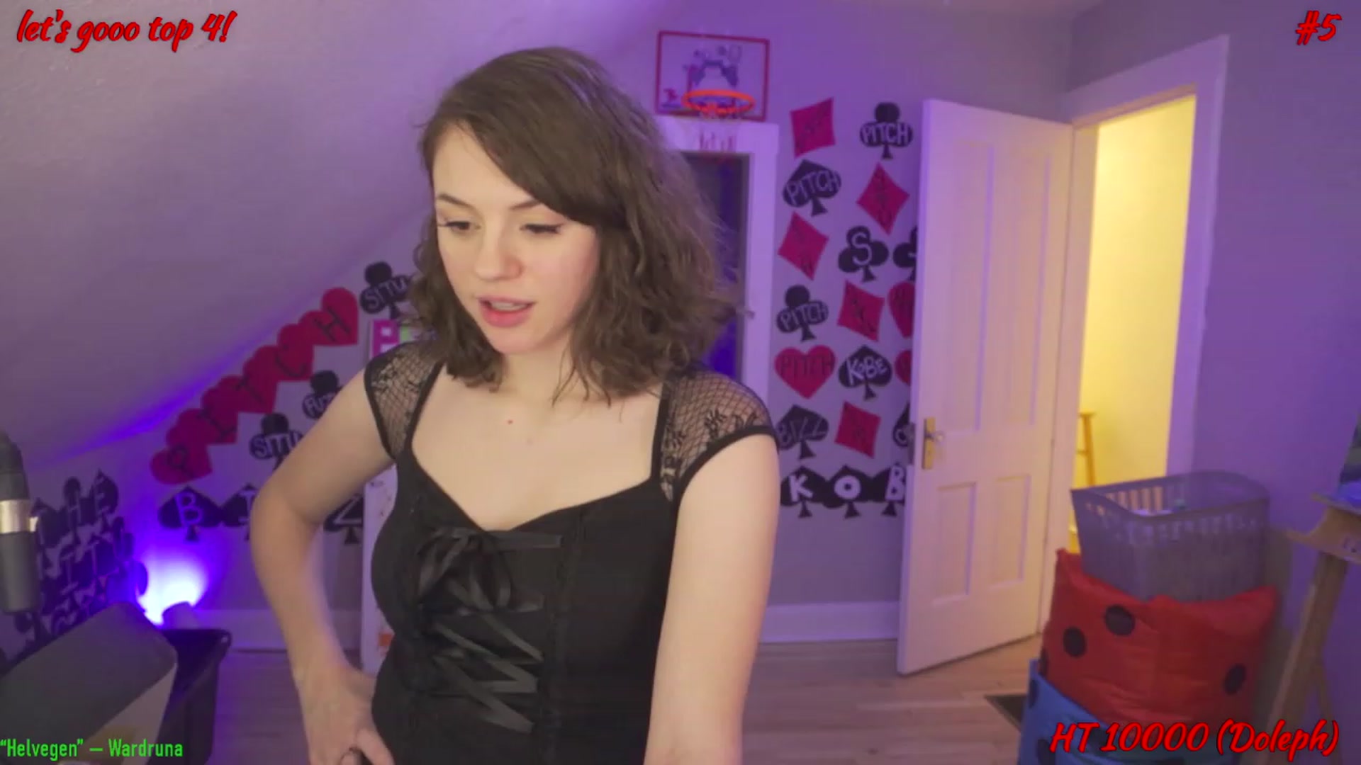 Gallery image thumbnail from SophiesPalace's myfreecams stream on, 01/31/2023, 16:21 image 4 of 20