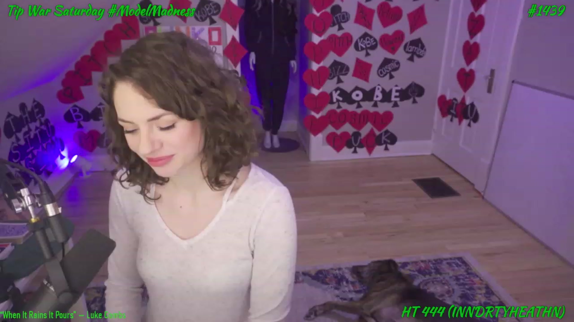 Gallery image thumbnail from SophiesPalace's myfreecams stream on, 03/02/2023, 07:21 image 1 of 20