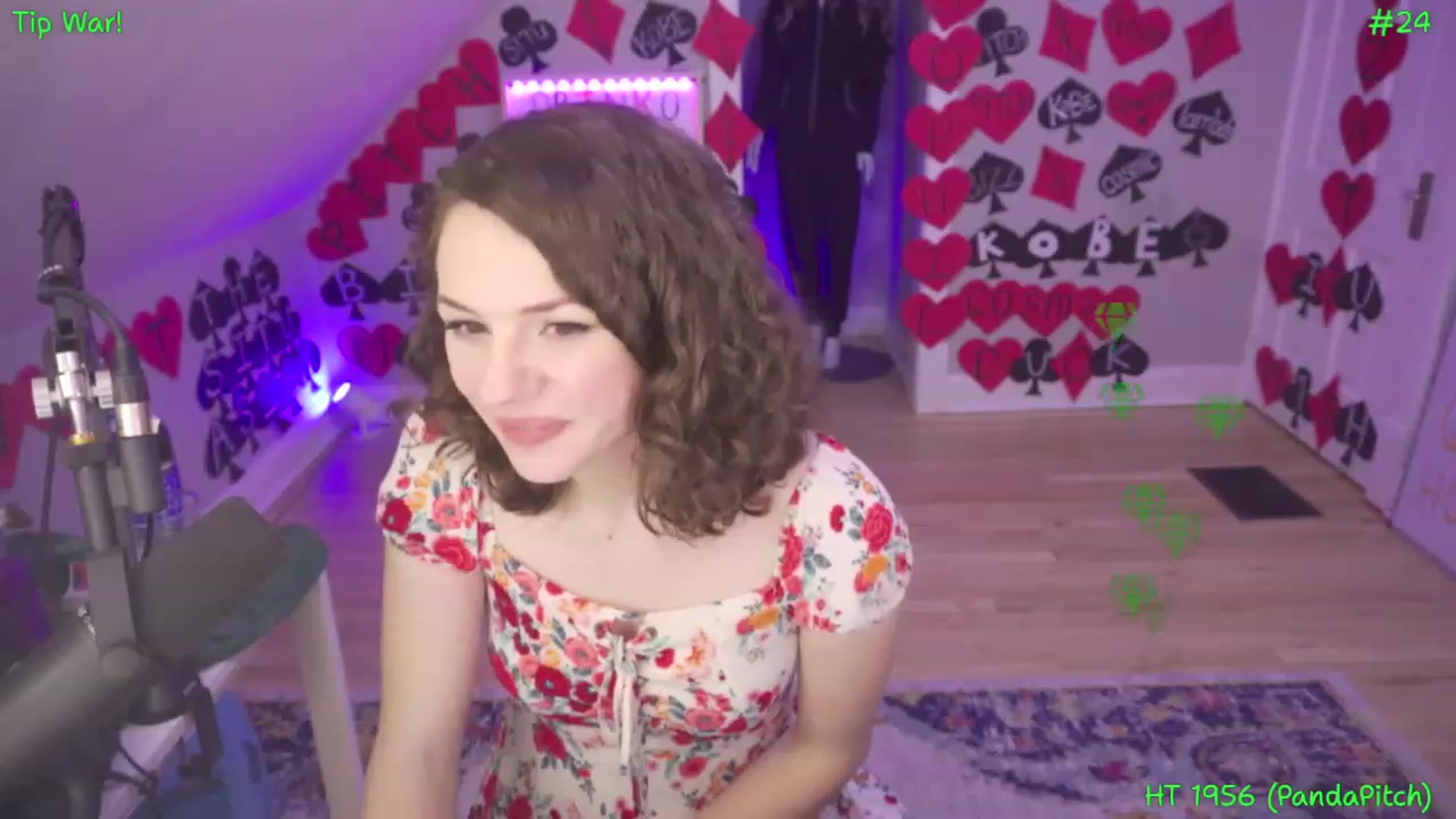 Gallery image thumbnail from SophiesPalace's myfreecams stream on, 03/05/2023, 05:11 image 15 of 20