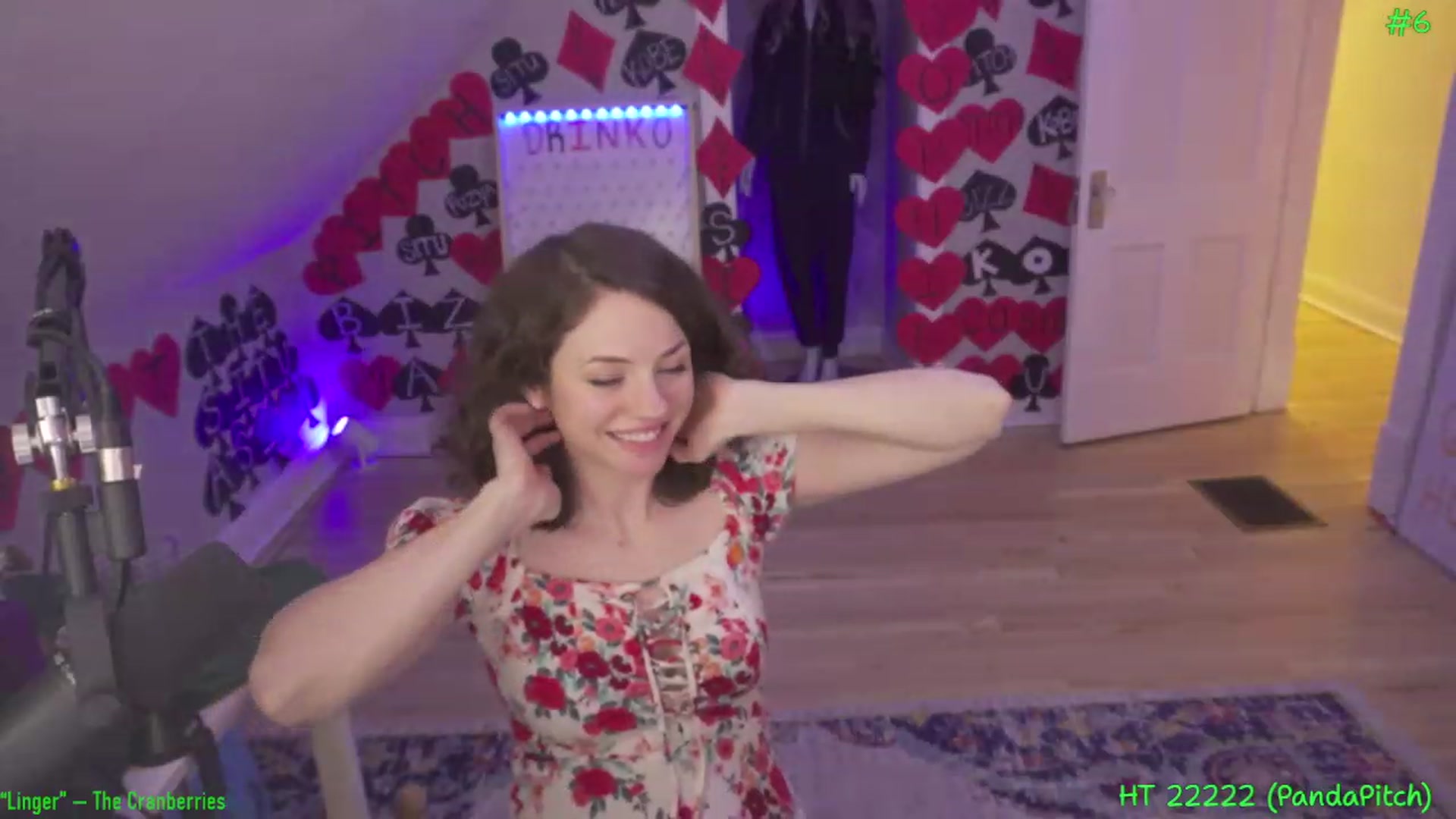 Gallery image thumbnail from SophiesPalace's myfreecams stream on, 03/05/2023, 08:03 image 19 of 20
