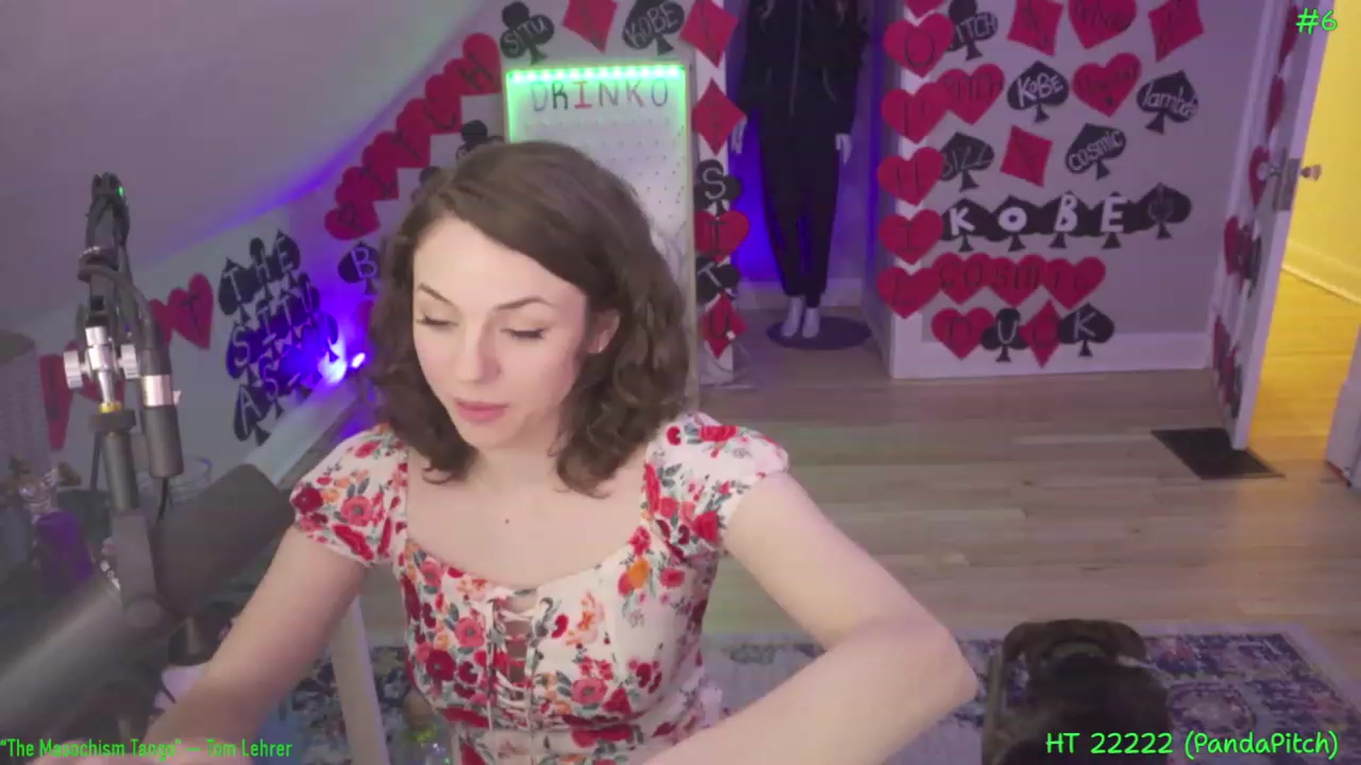 Gallery image thumbnail from SophiesPalace's myfreecams stream on, 03/05/2023, 08:03 image 10 of 20