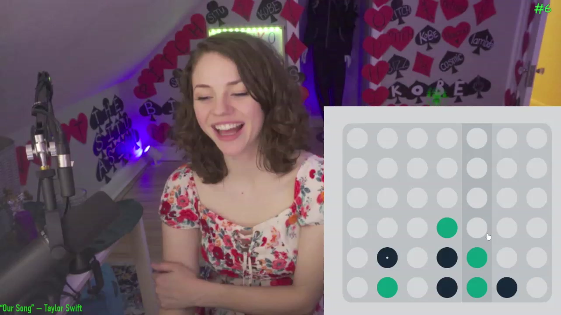 Gallery image thumbnail from SophiesPalace's myfreecams stream on, 03/05/2023, 08:03 image 4 of 20