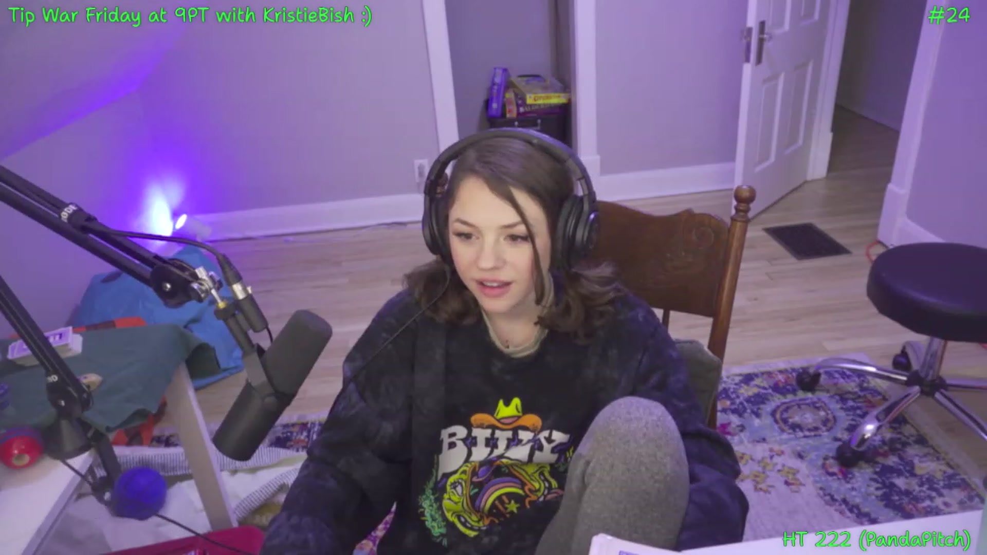 Gallery image thumbnail from SophiesPalace's myfreecams stream on, 03/10/2023, 06:46 image 19 of 20