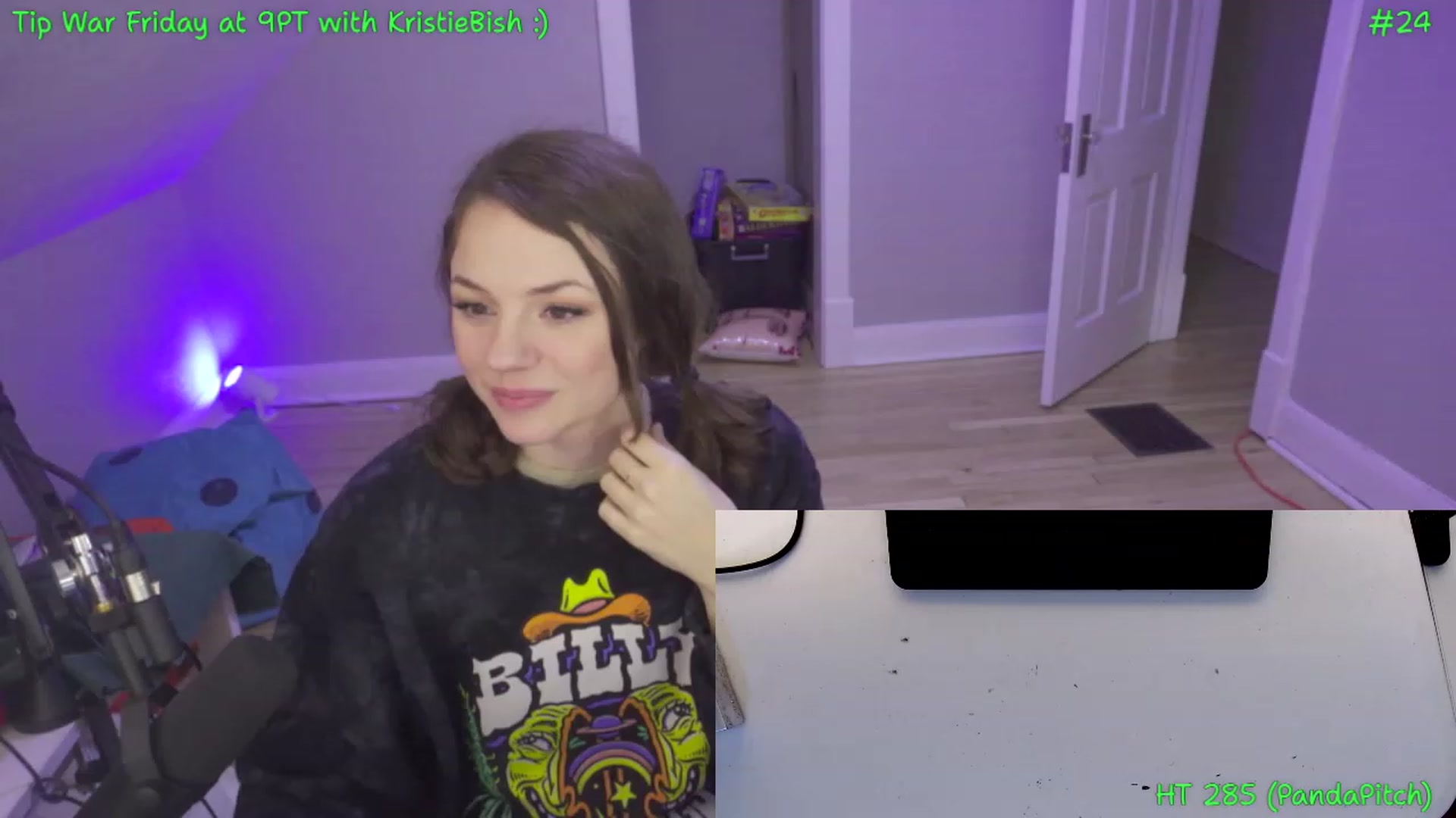 Gallery image thumbnail from SophiesPalace's myfreecams stream on, 03/10/2023, 08:34 image 14 of 20